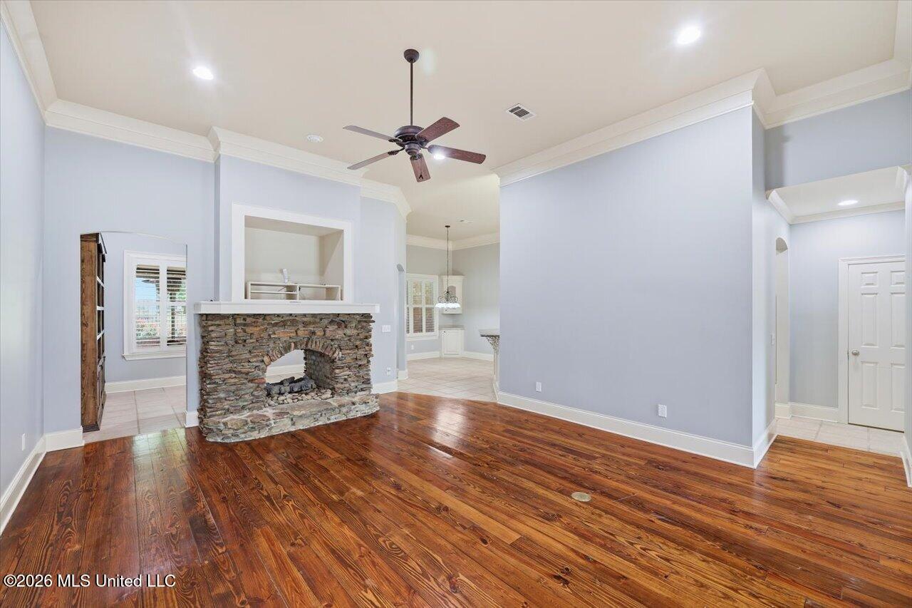 109 Victoria Place Property Photo 6