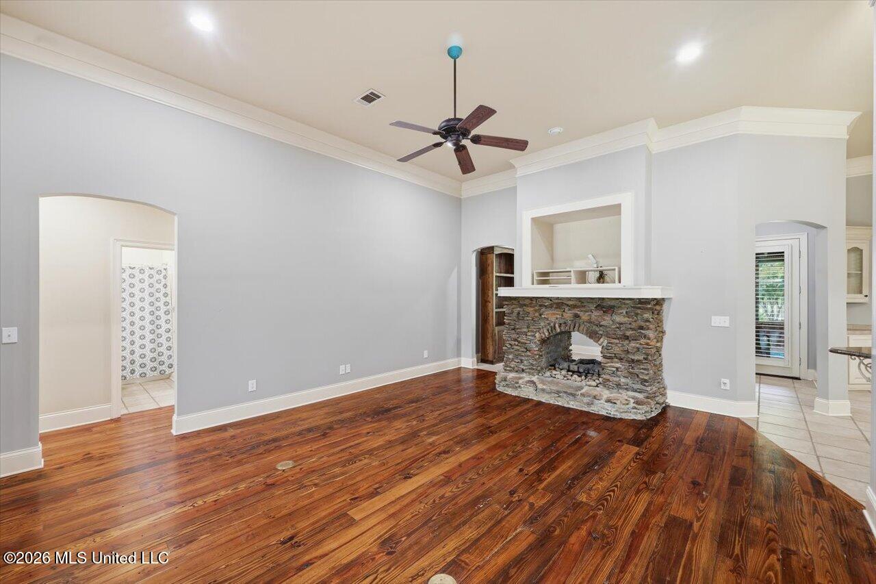109 Victoria Place Property Photo 7