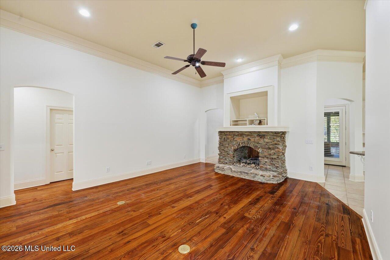 109 Victoria Place Property Photo 9