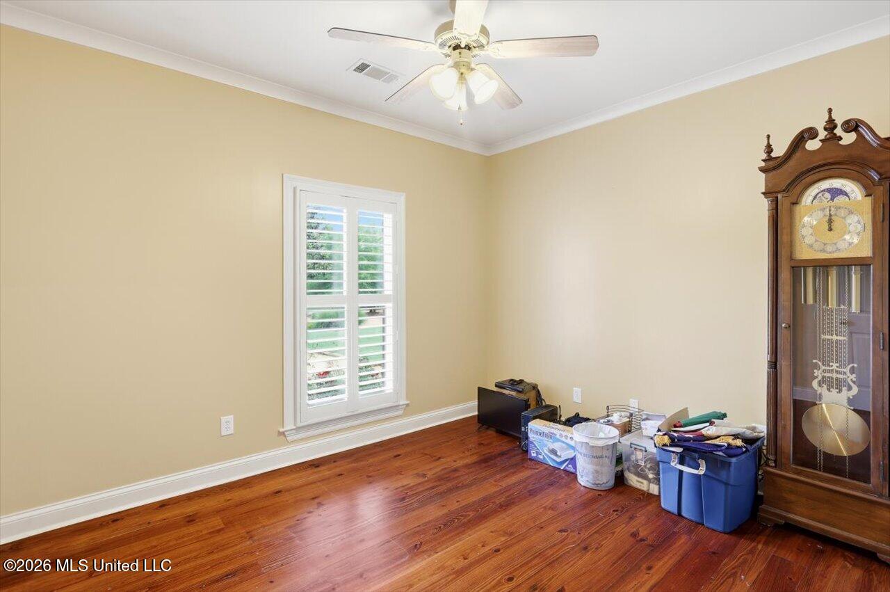 109 Victoria Place Property Photo 36