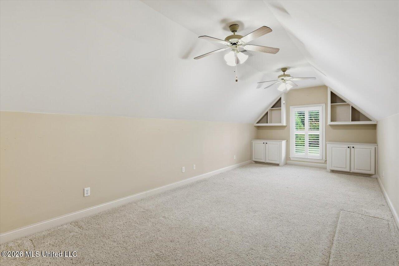 109 Victoria Place Property Photo 37