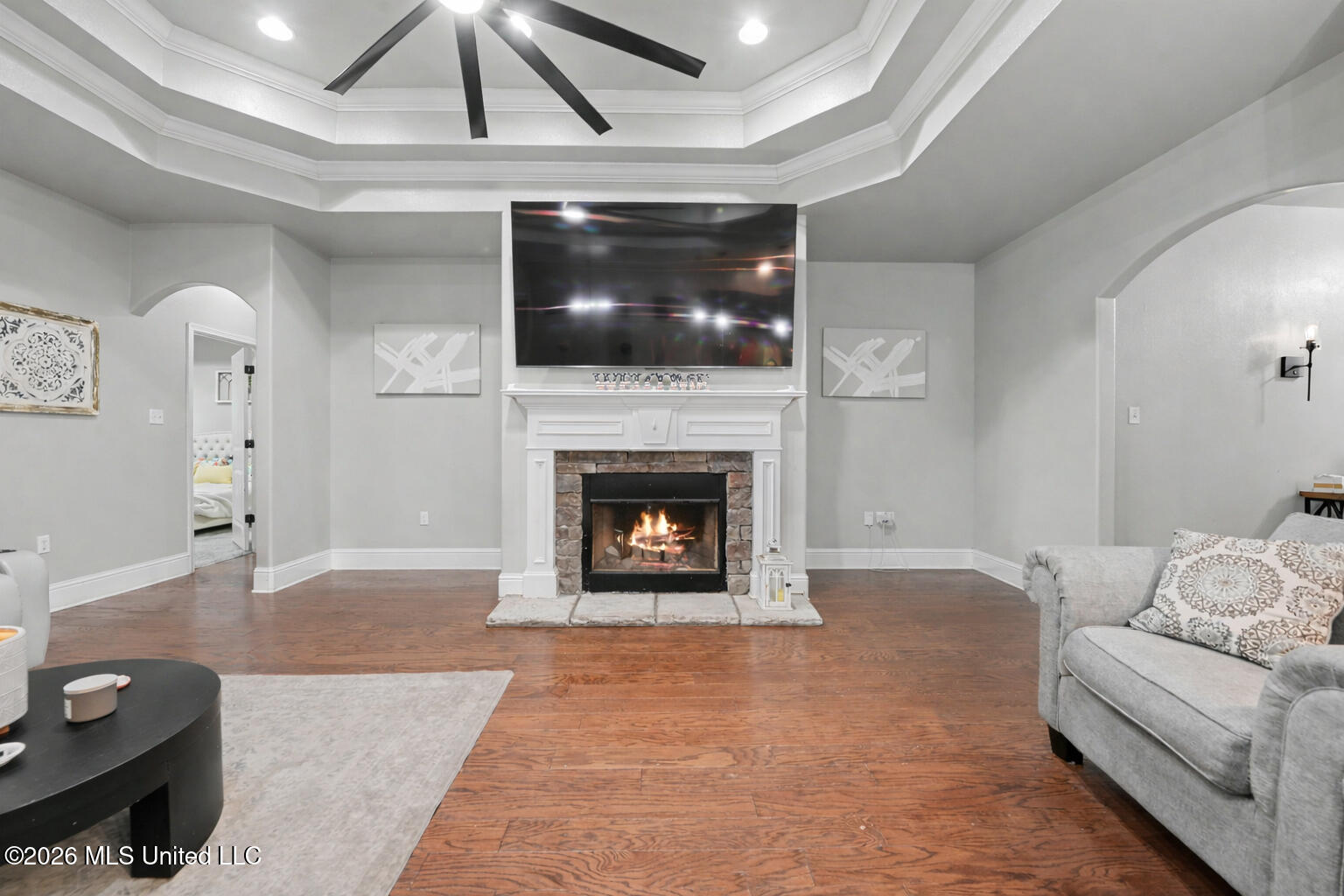 13103 Hawthorn Drive Property Photo 4
