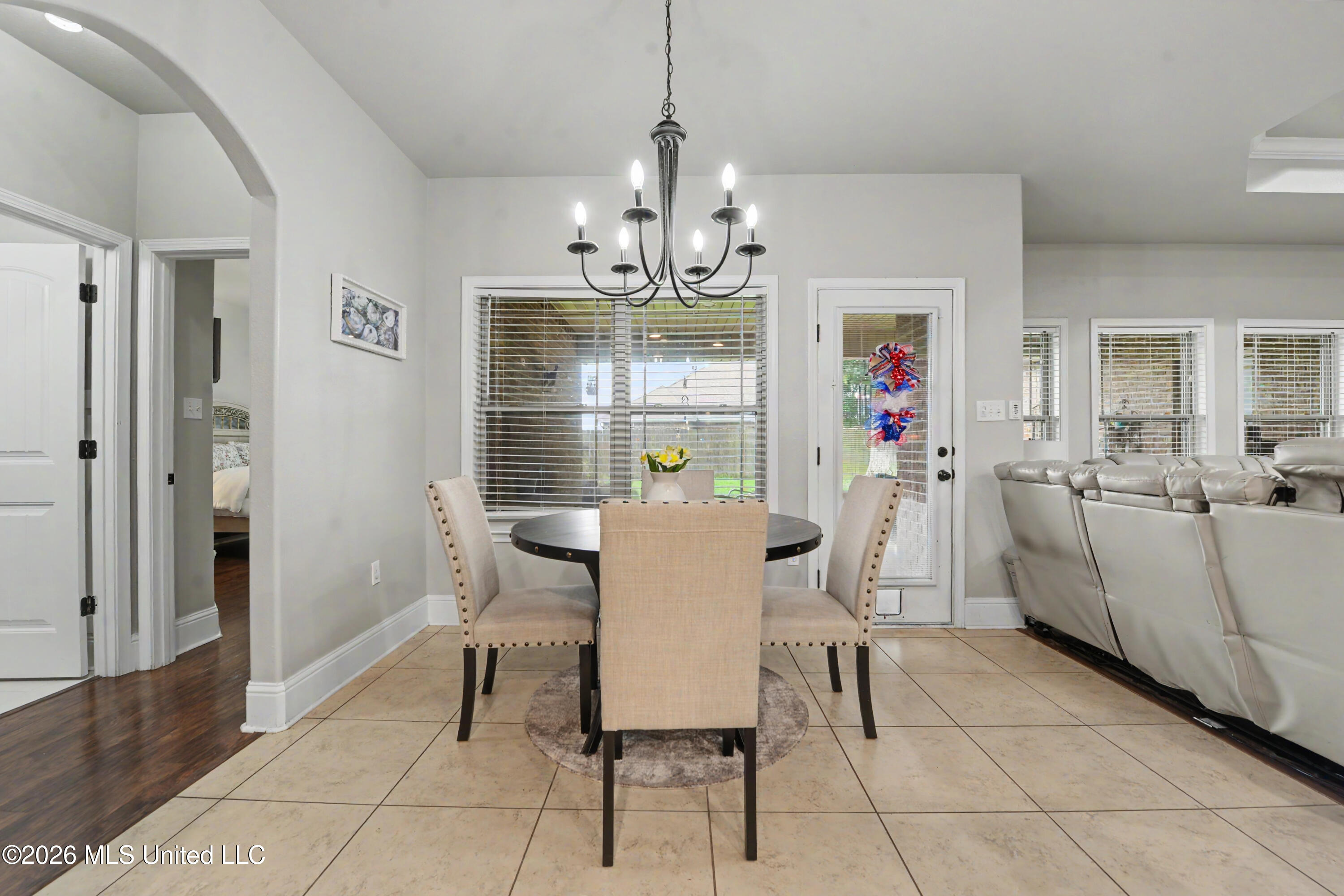 13103 Hawthorn Drive Property Photo 11