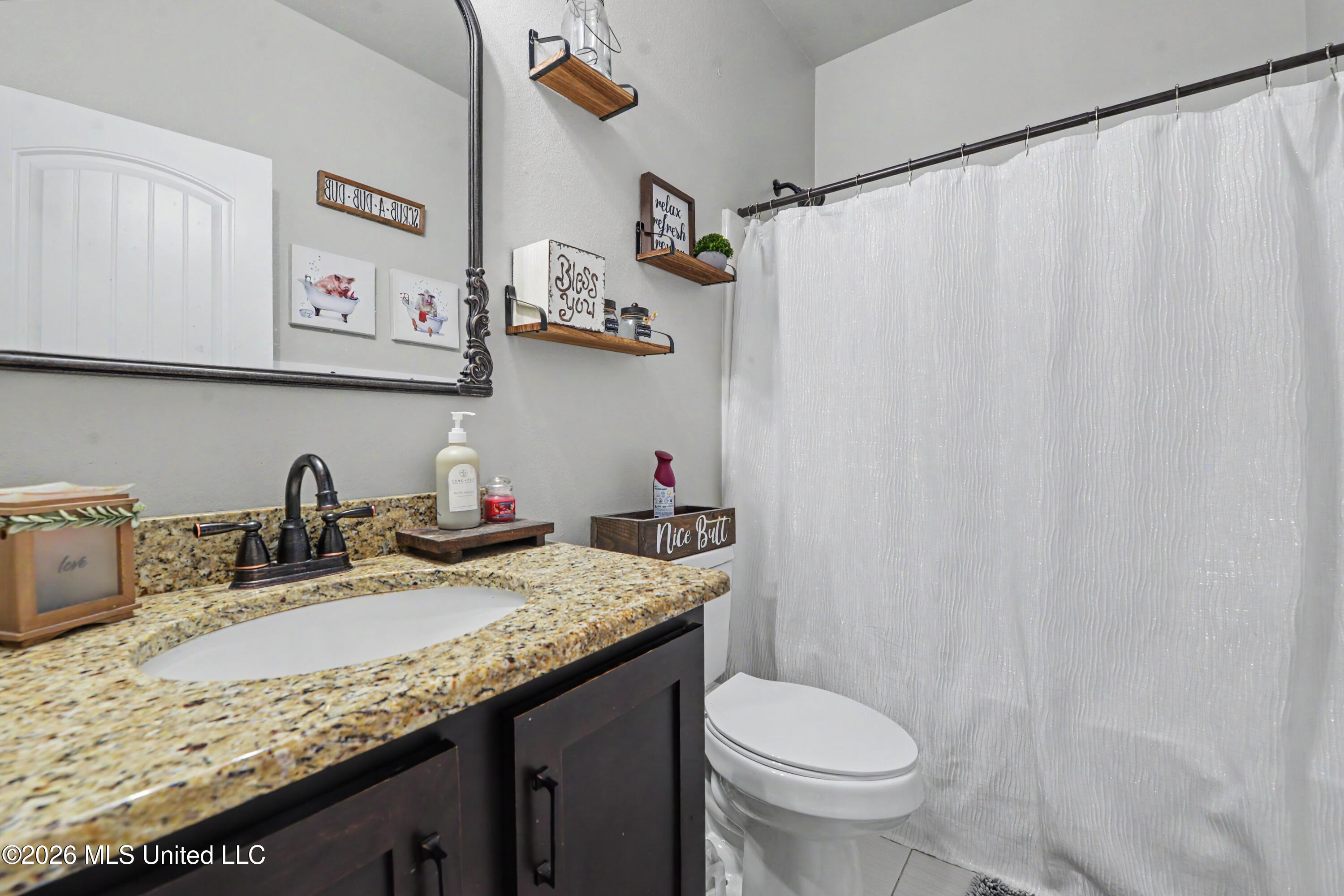 13103 Hawthorn Drive Property Photo 23