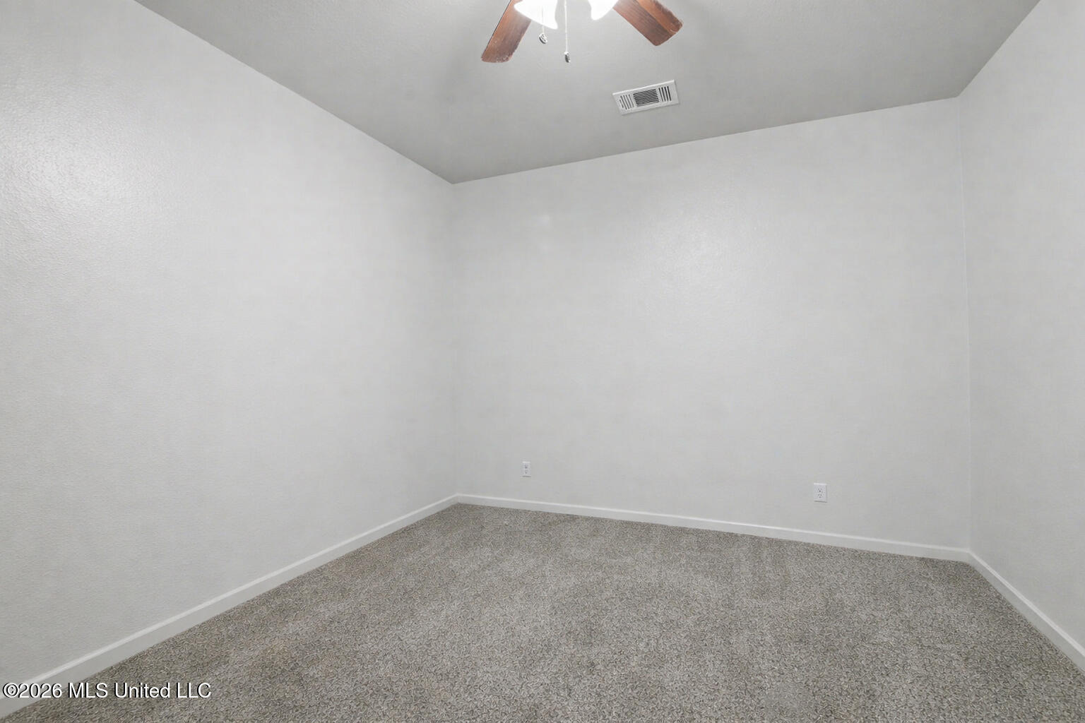 13103 Hawthorn Drive Property Photo 27