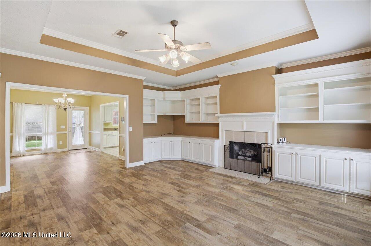215 Old Town Lane Property Photo 8