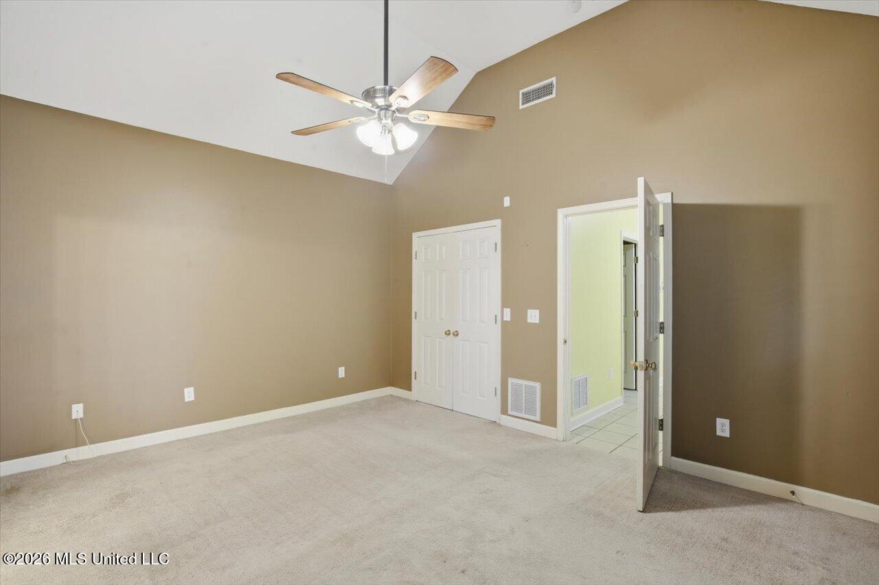215 Old Town Lane Property Photo 21