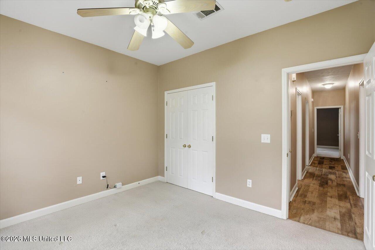215 Old Town Lane Property Photo 26