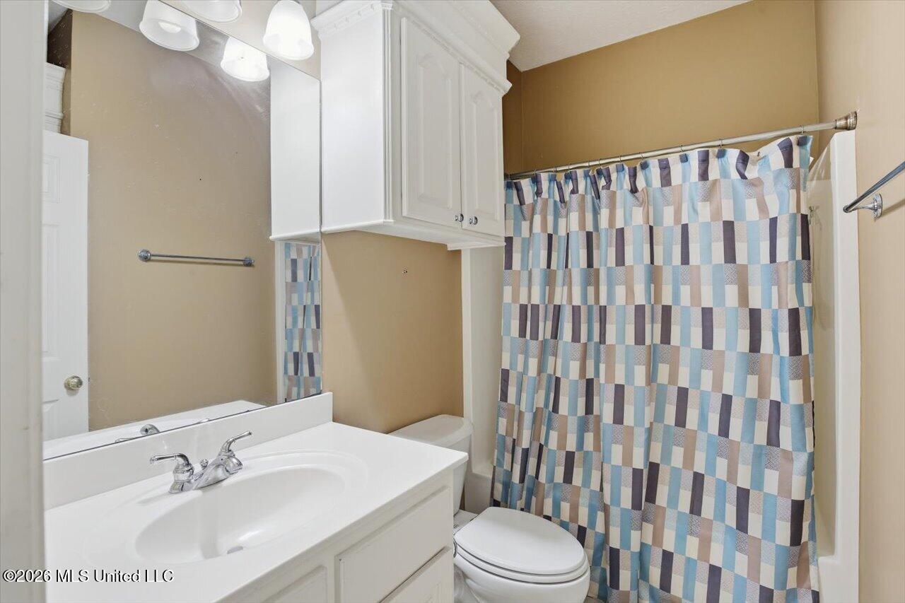 215 Old Town Lane Property Photo 27