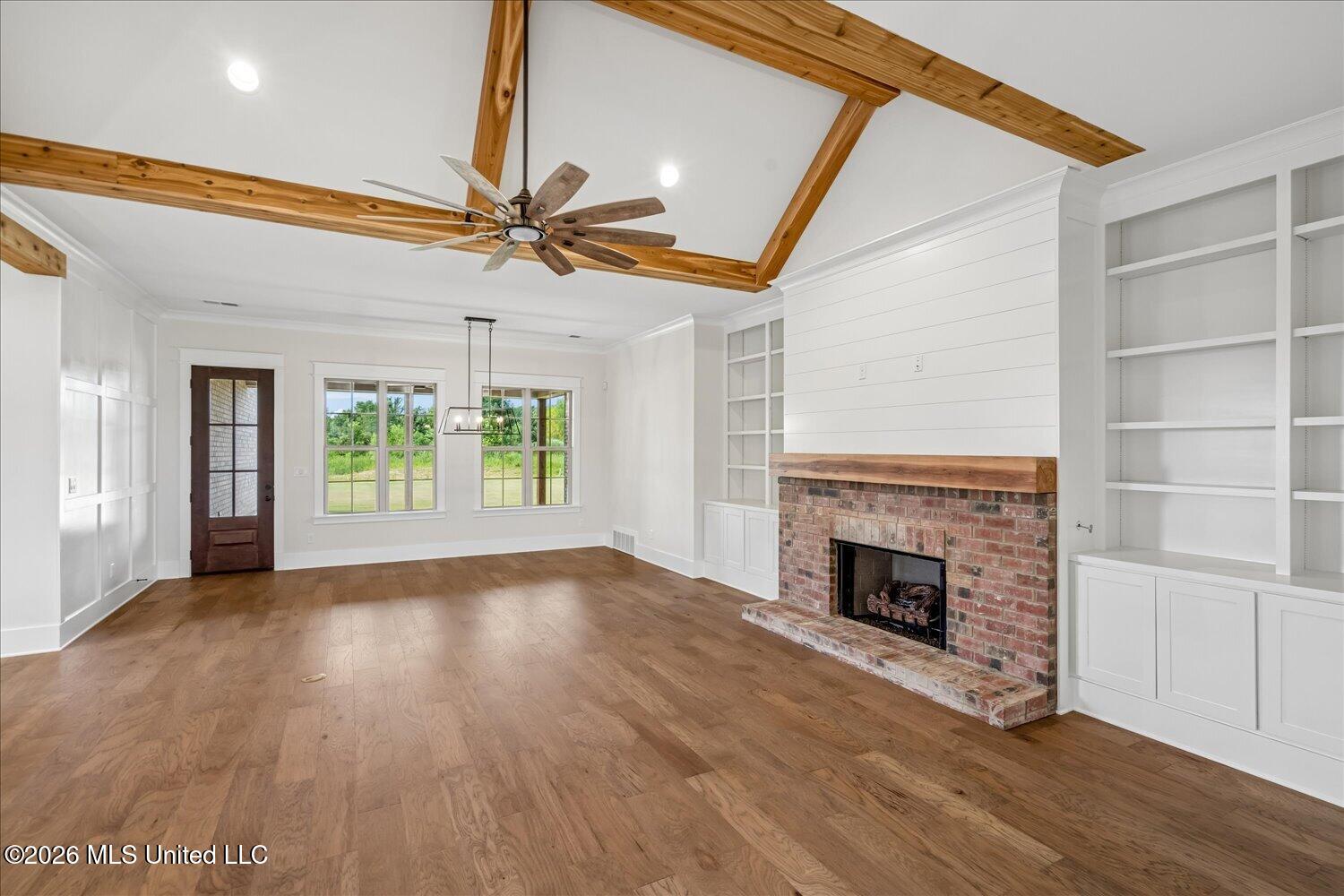 4183 Edison Drive Property Photo 6