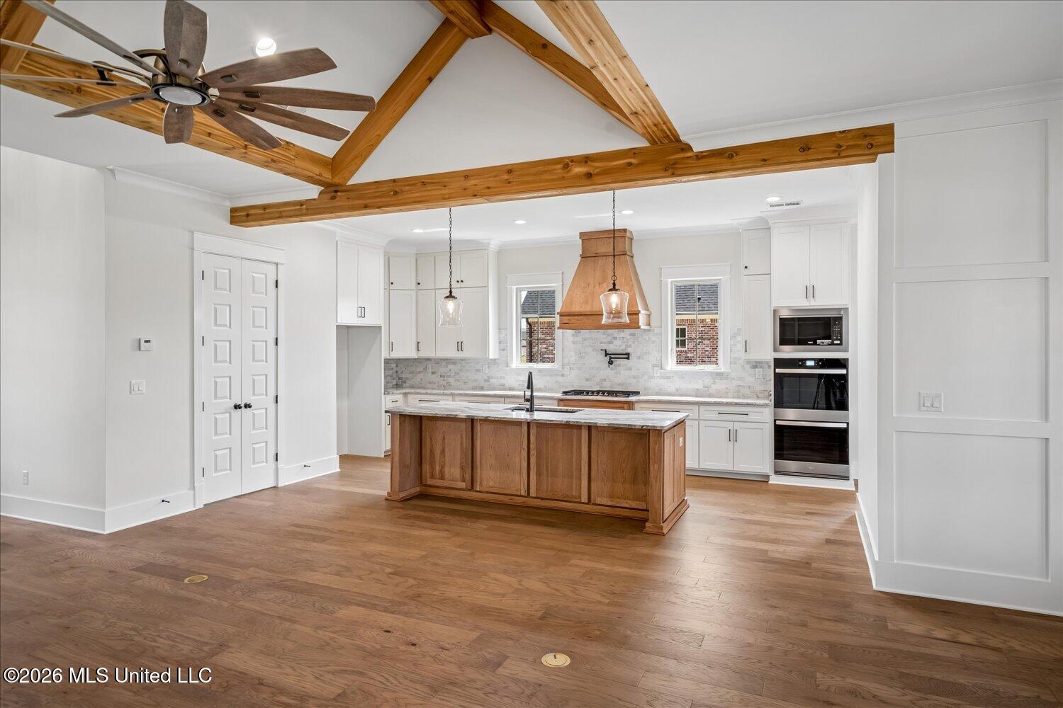 4183 Edison Drive Property Photo 11