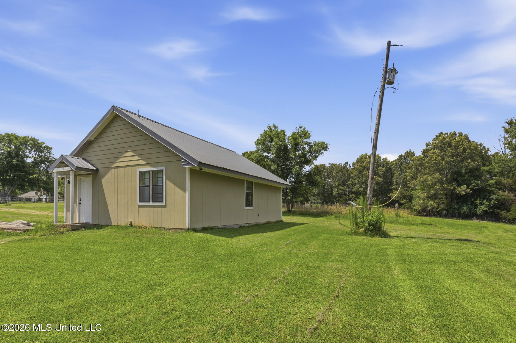 301 Oakdale Road Property Photo 7