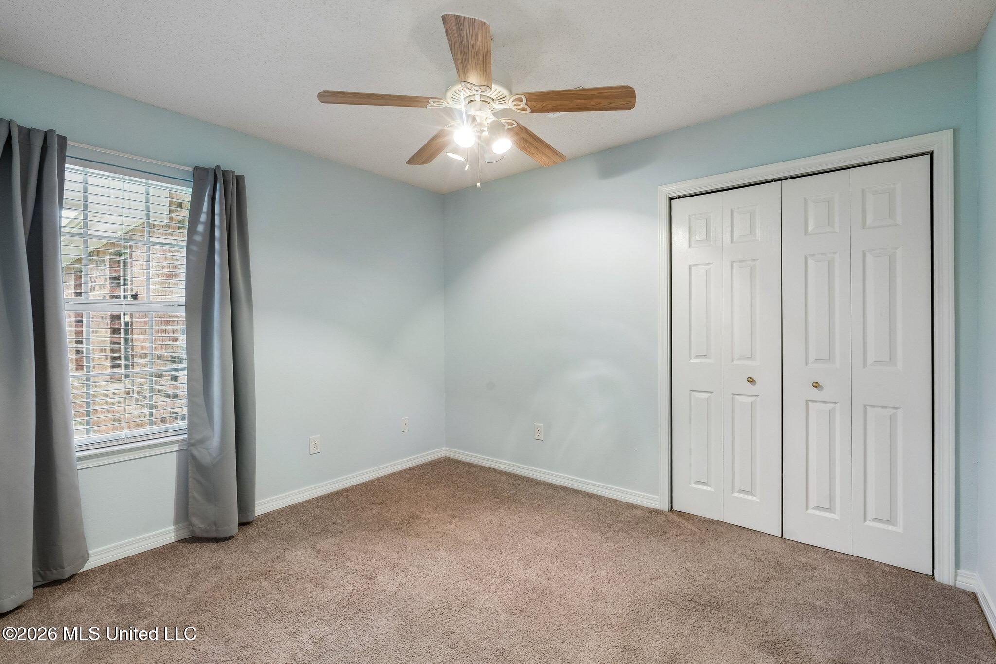 8204 Exchange Street Property Photo 7