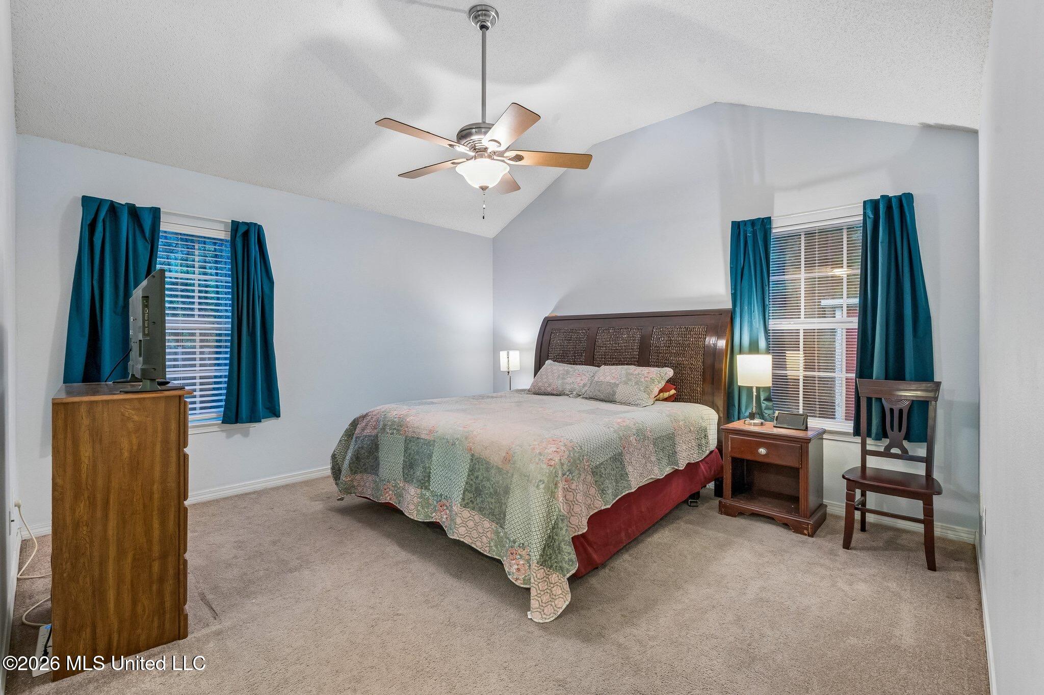 8204 Exchange Street Property Photo 10
