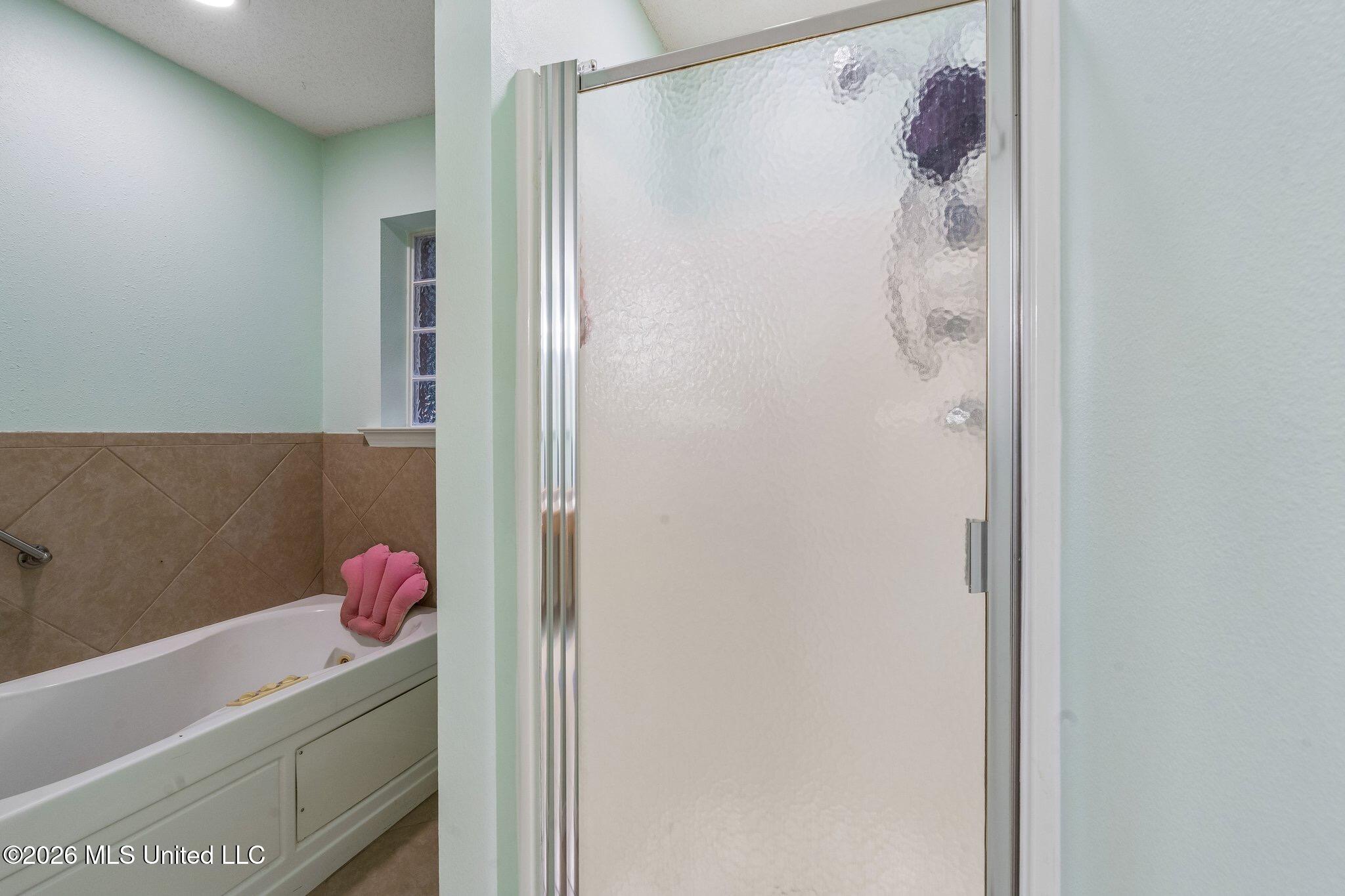 8204 Exchange Street Property Photo 13