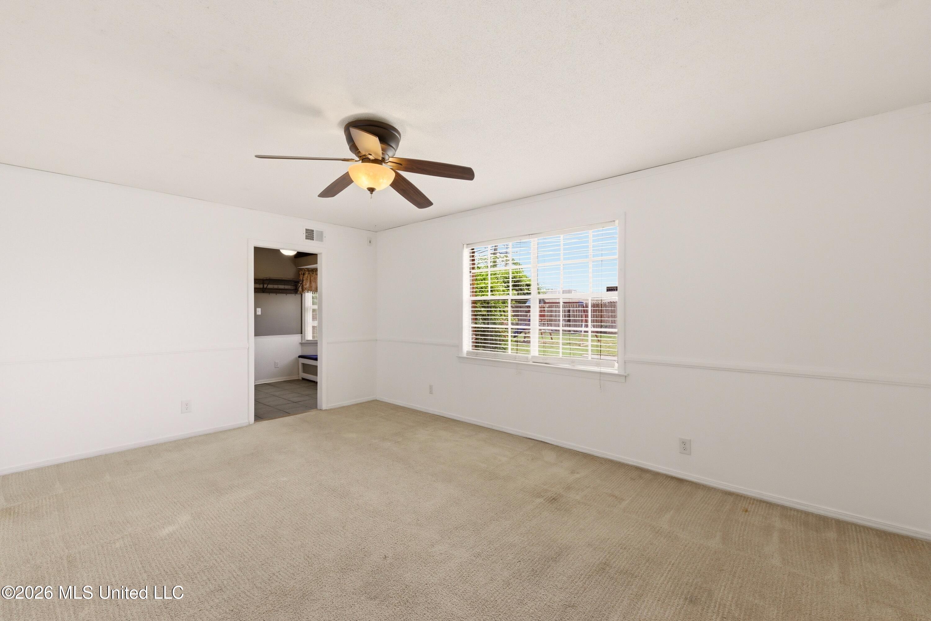 8874 Chesterfield Drive Property Photo 8