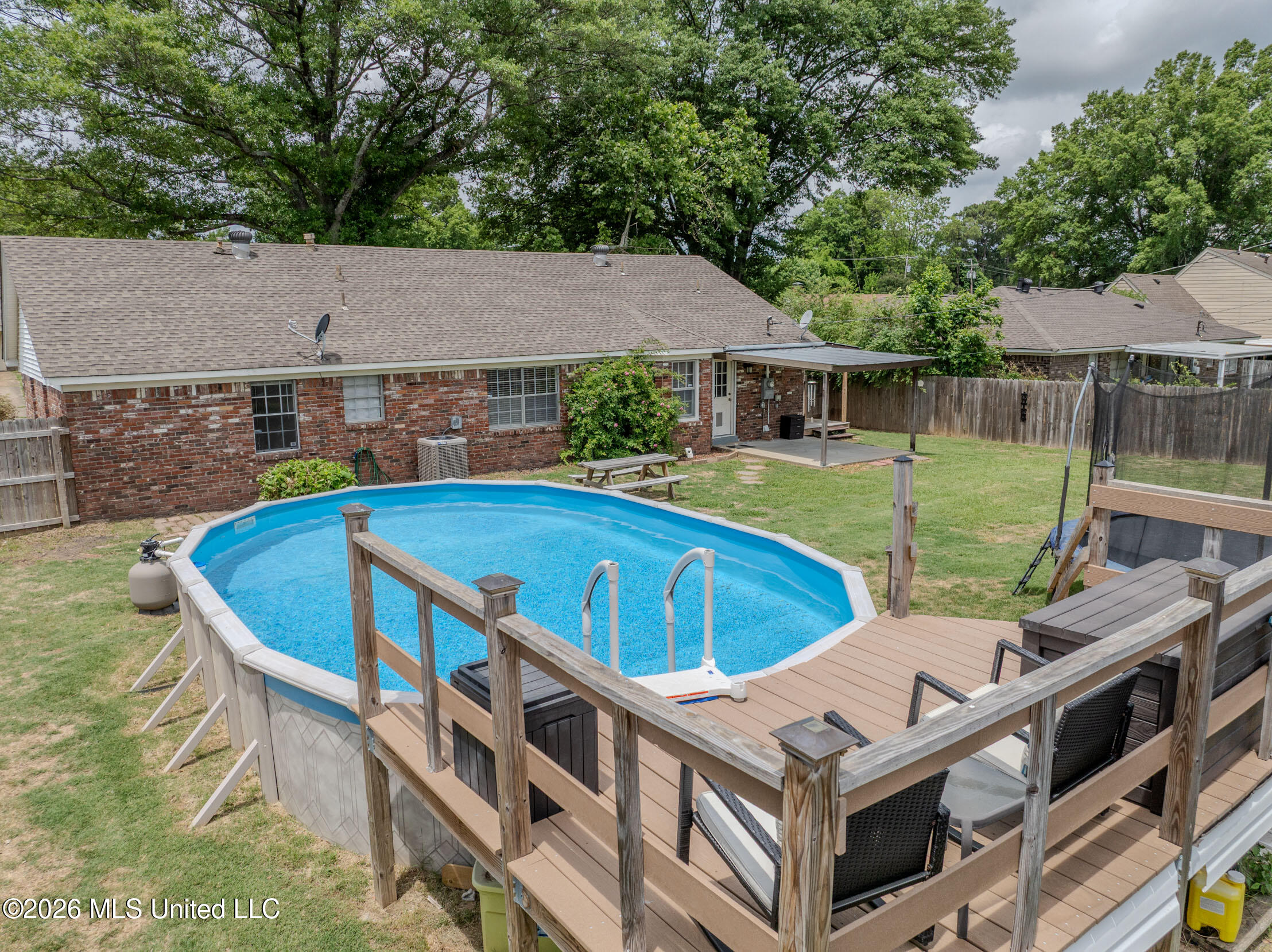 8874 Chesterfield Drive Property Photo 19