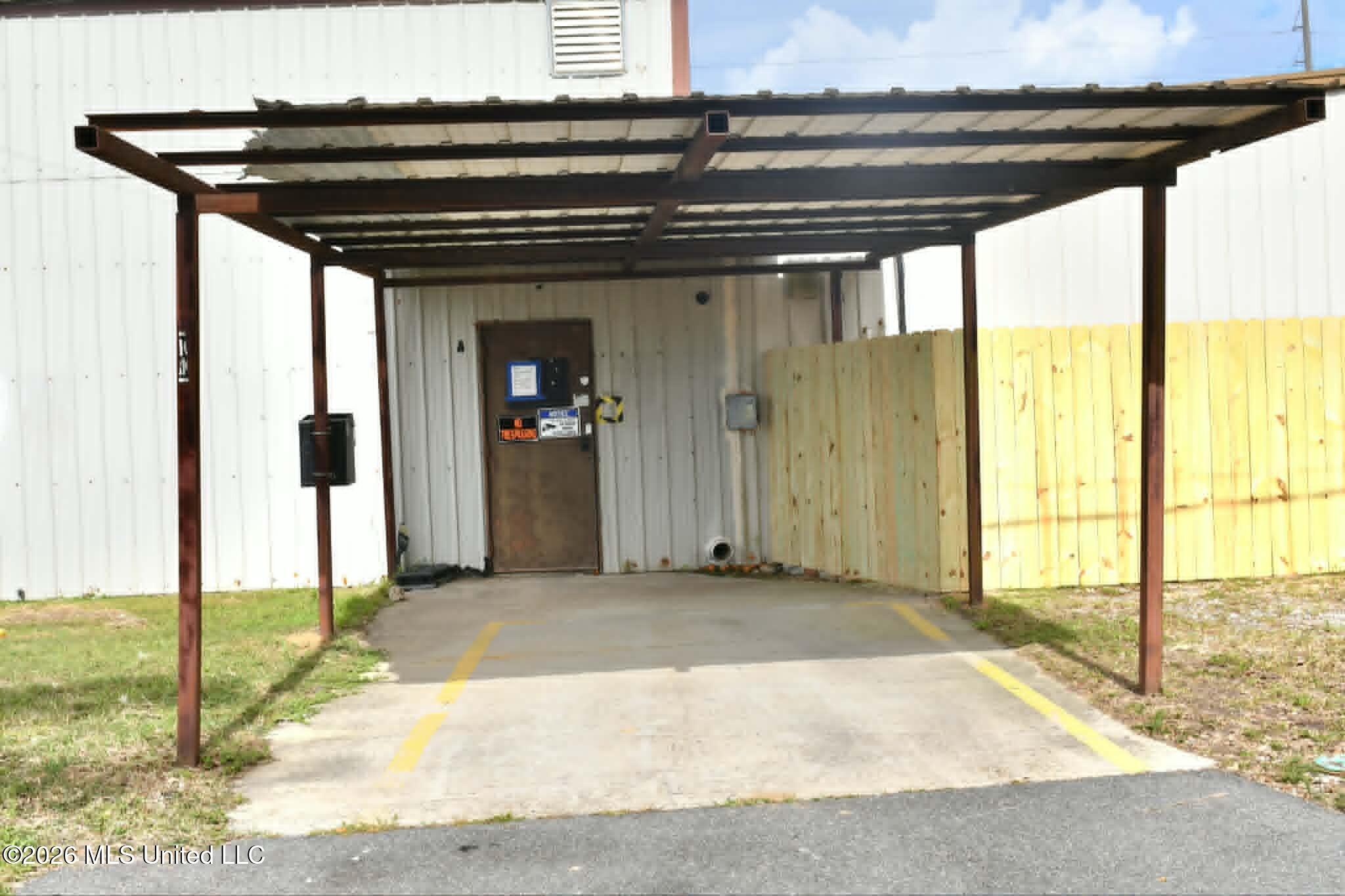 311 Couevas Street Property Photo 2
