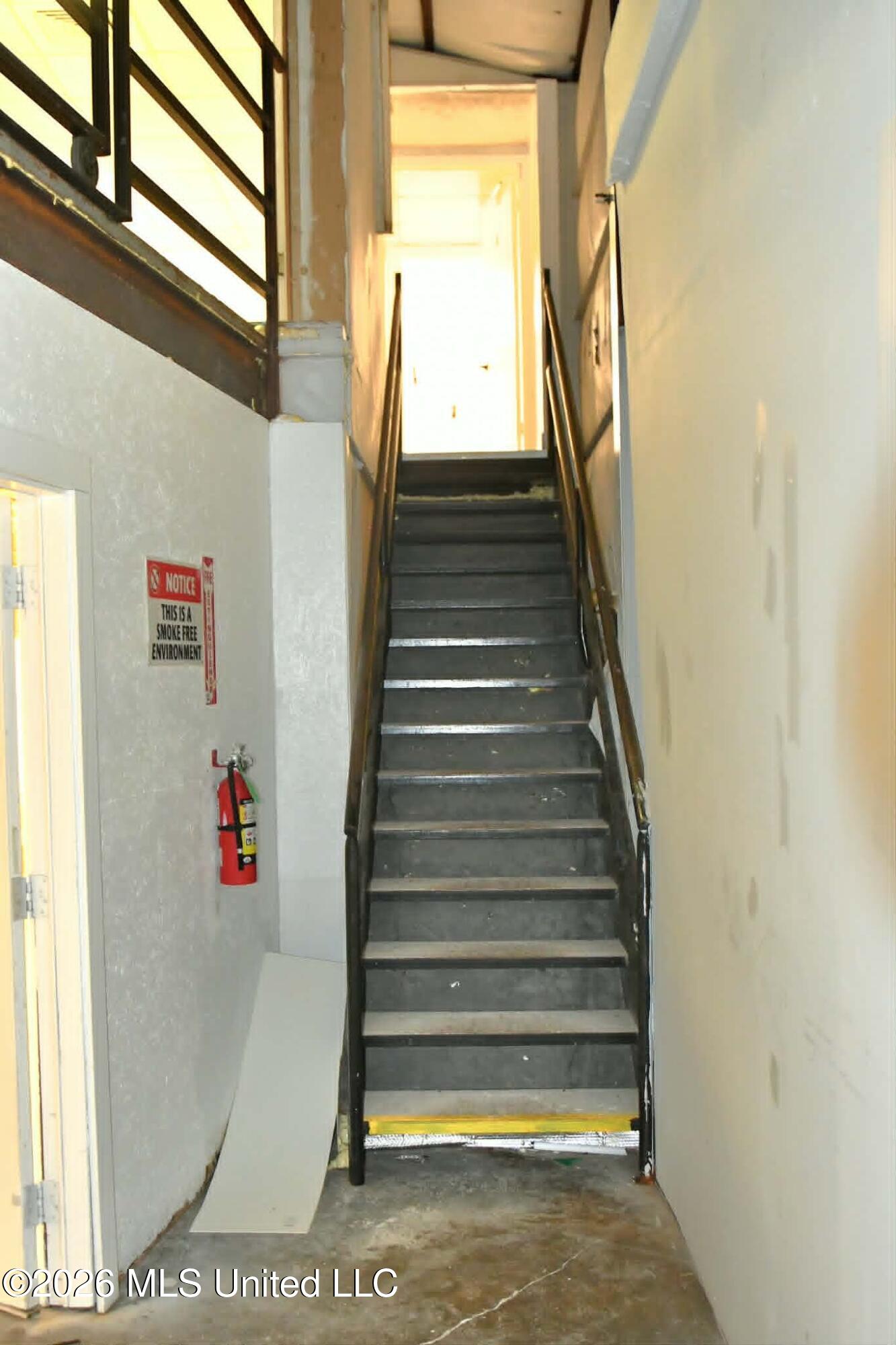 311 Couevas Street Property Photo 4