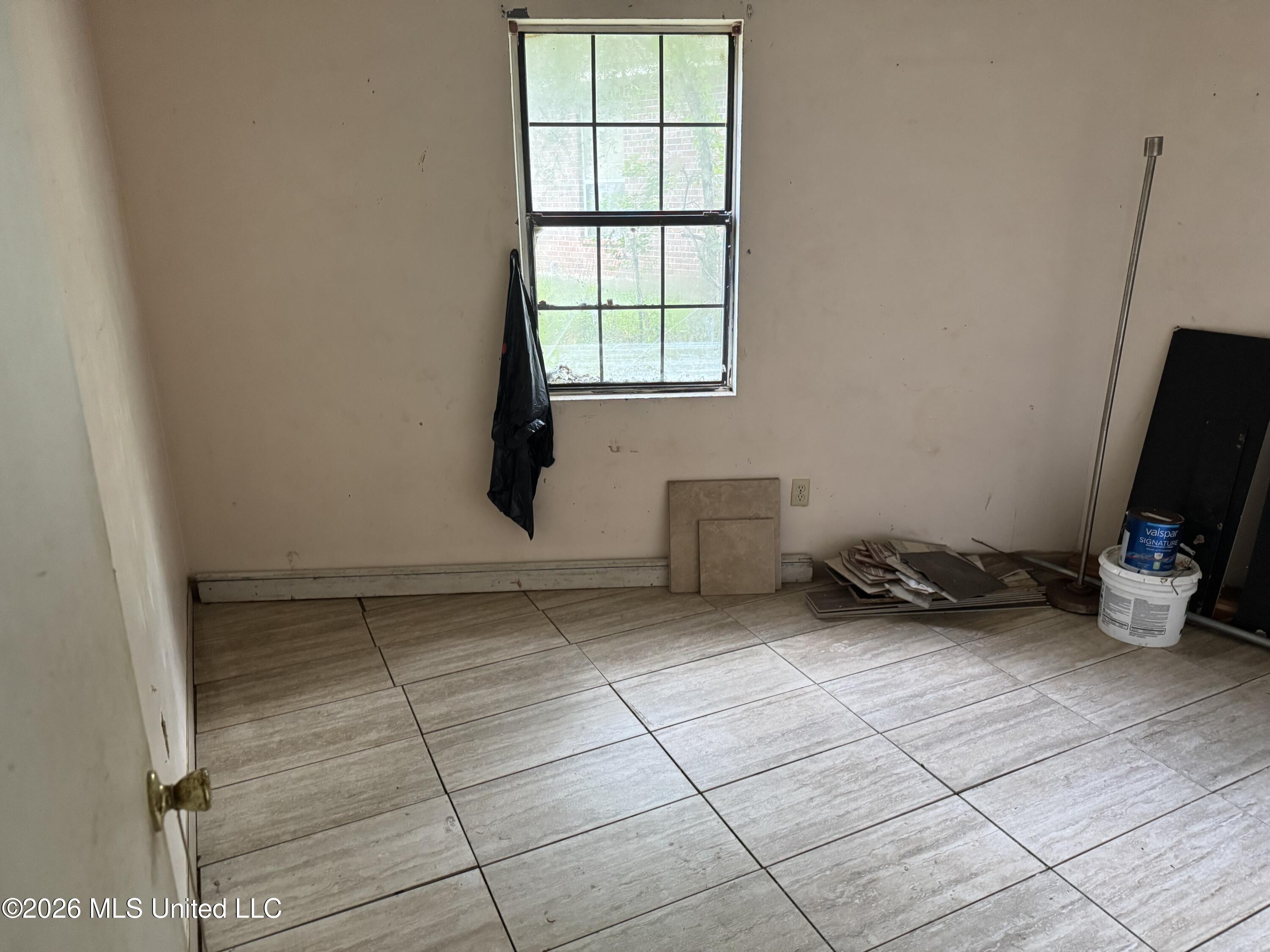 1914 48th Avenue Property Photo 8