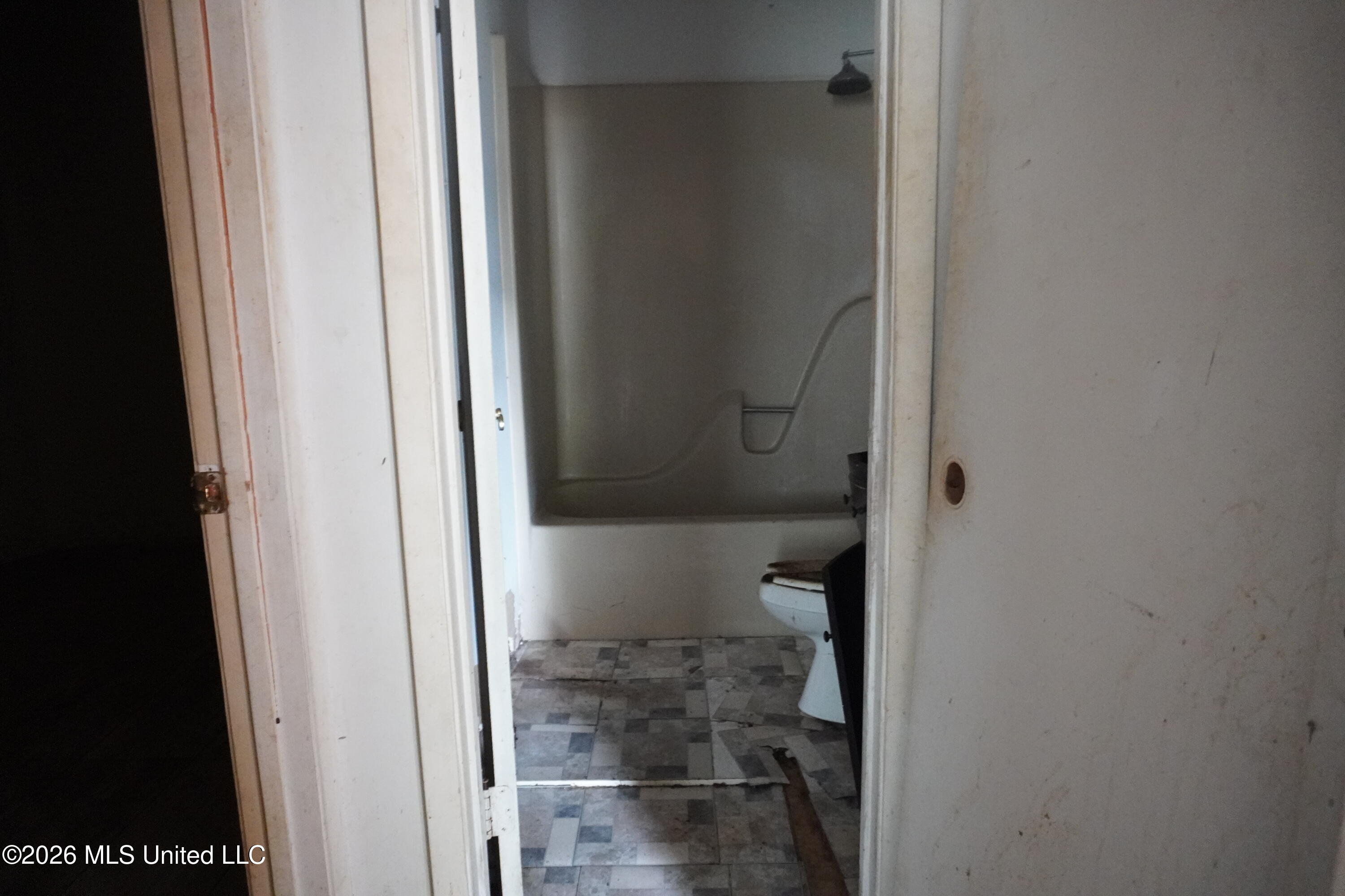 1914 48th Avenue Property Photo 13