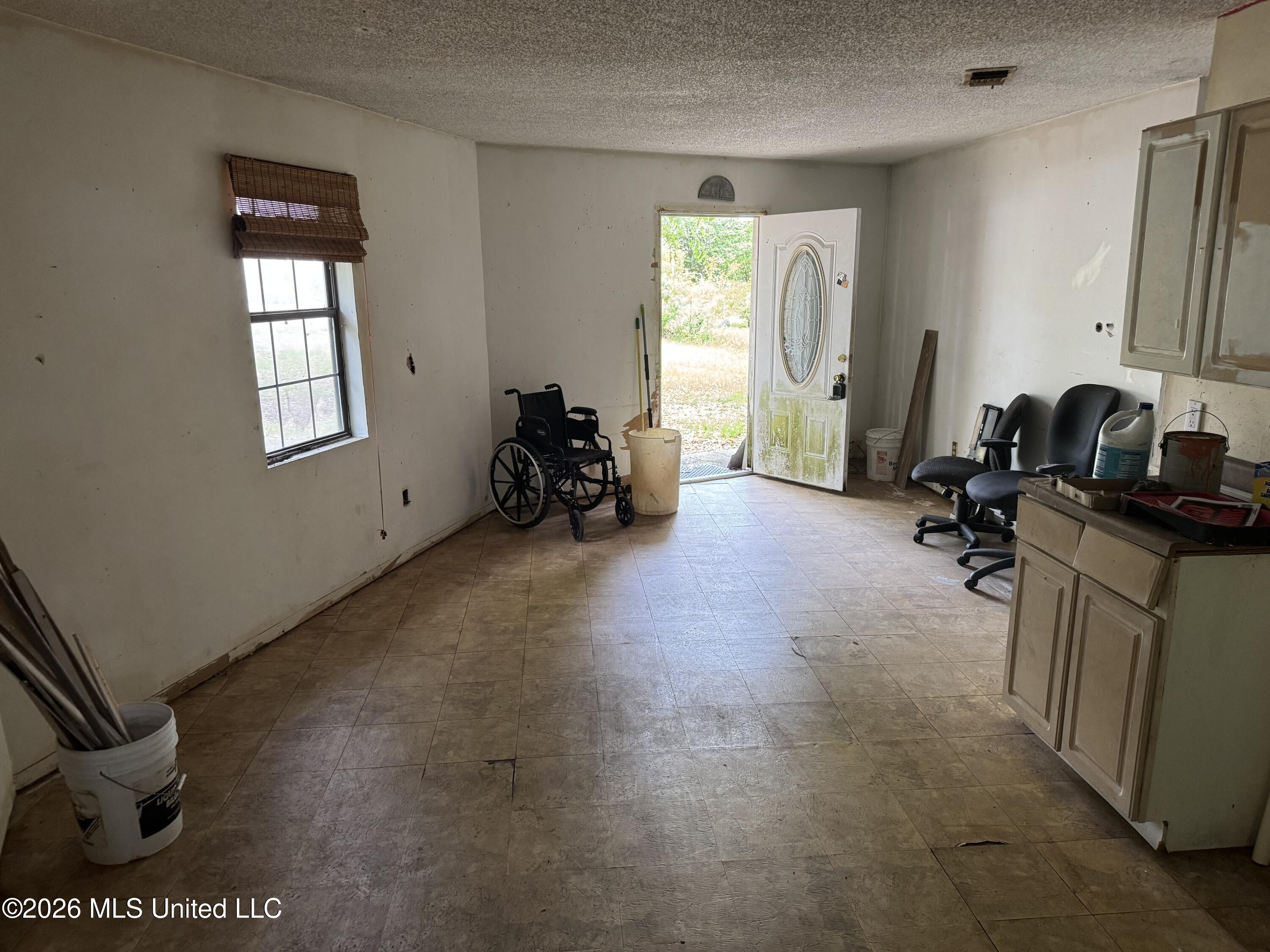 1914 48th Avenue Property Photo 14