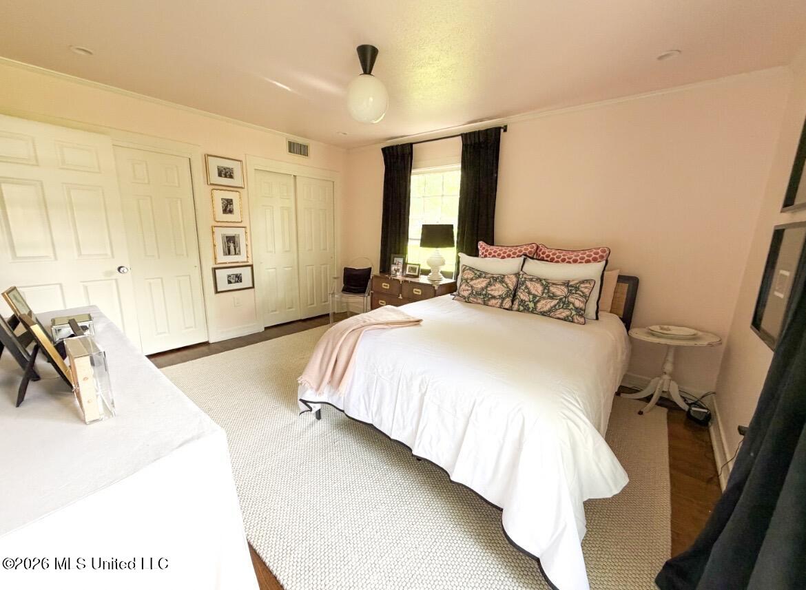 3927 Eastline Drive Property Photo 12