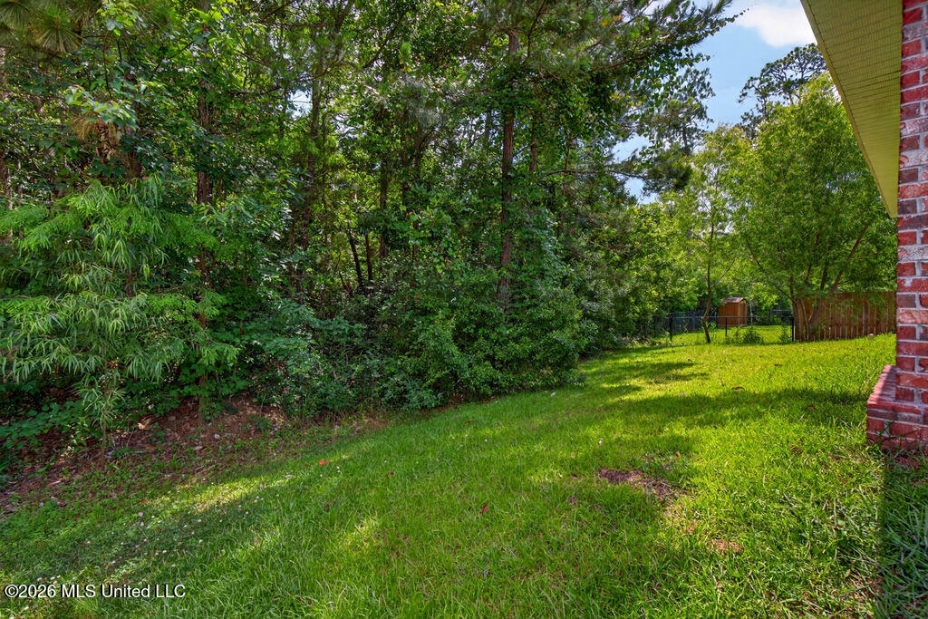 14033 Fox Hill Drive Property Photo 23