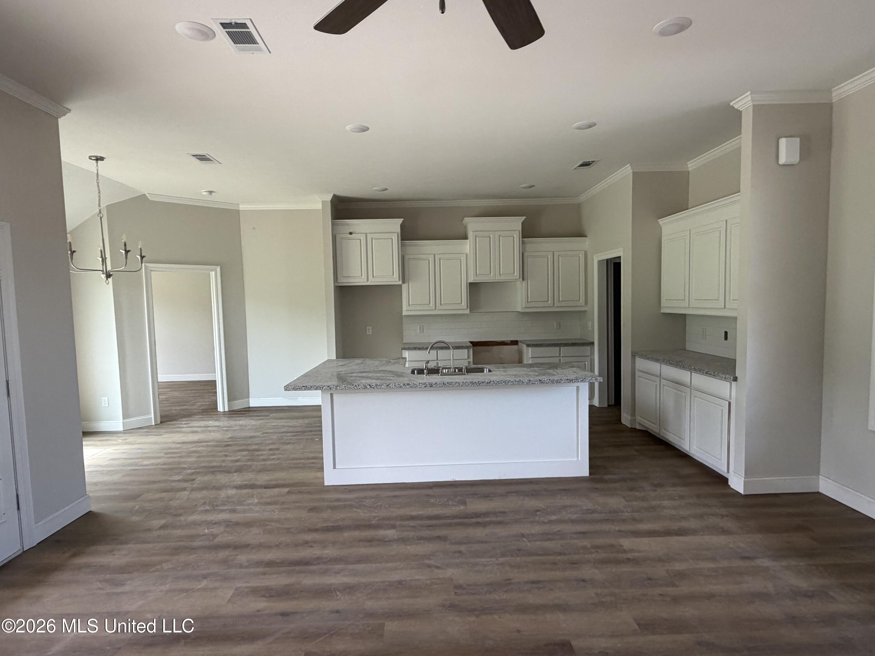 146 Madisonville Drive Property Photo 2