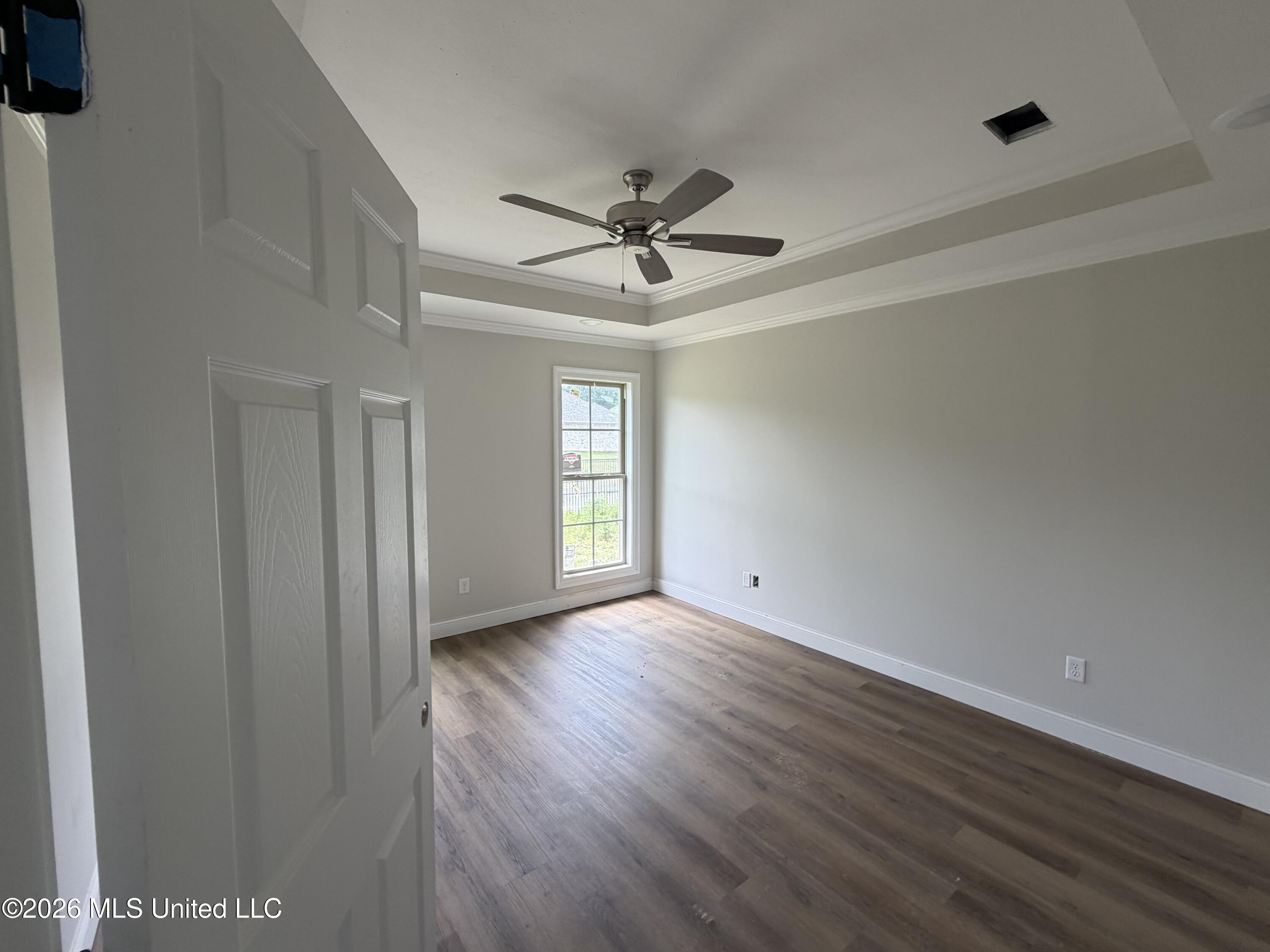 146 Madisonville Drive Property Photo 4