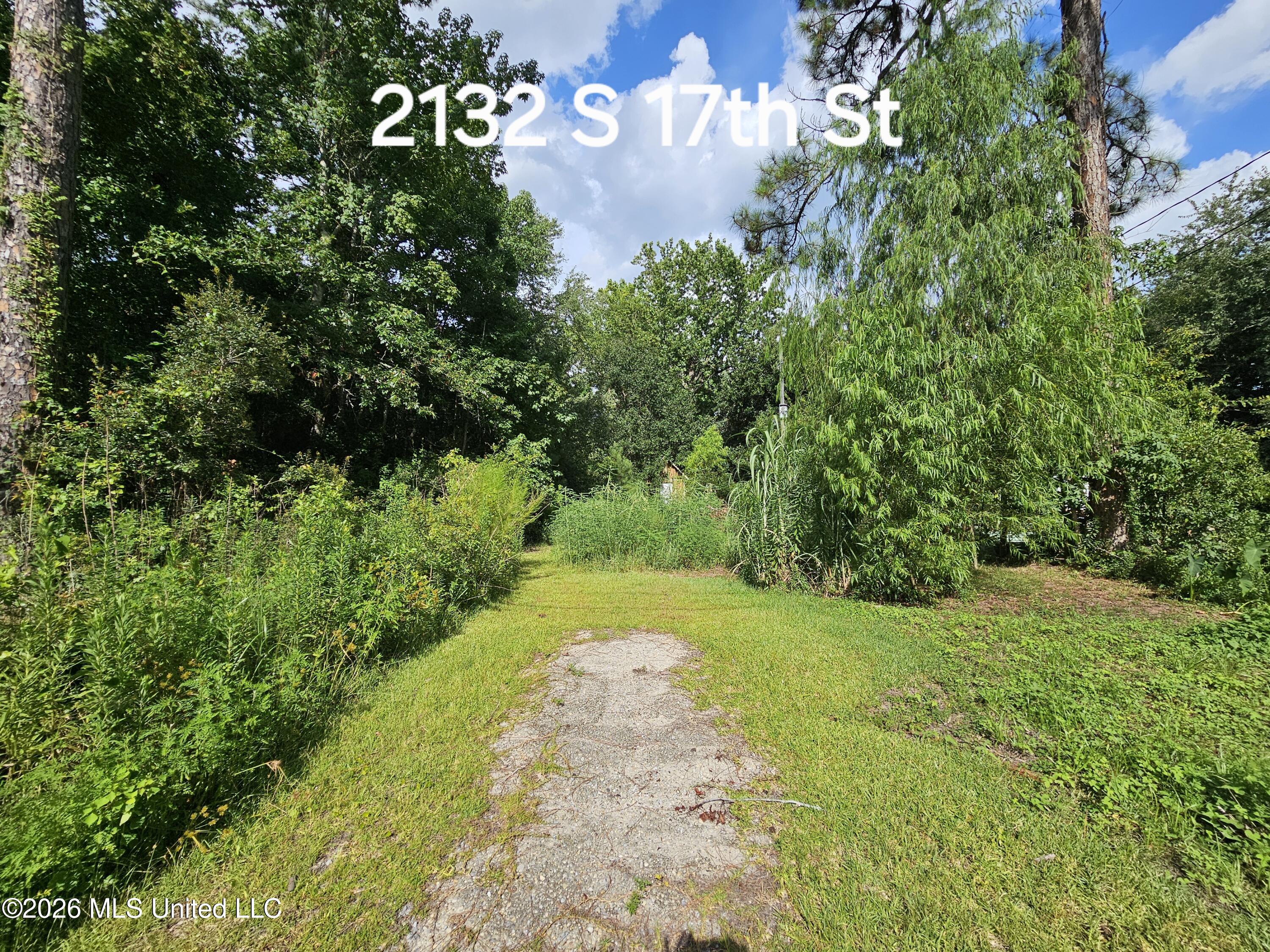 2132 S 17th Street Property Photo 1