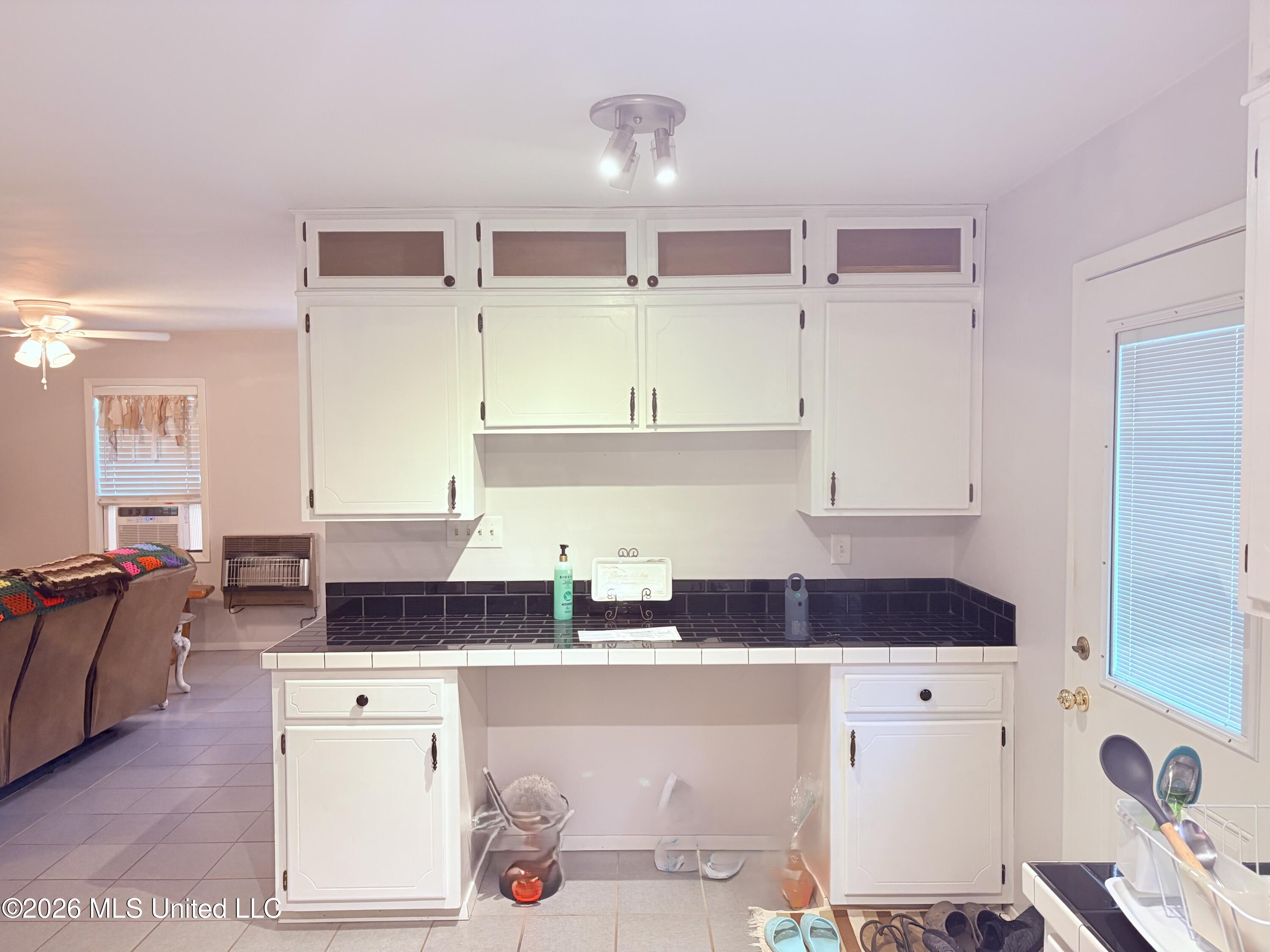 2326 Bluegoose Road Property Photo 7