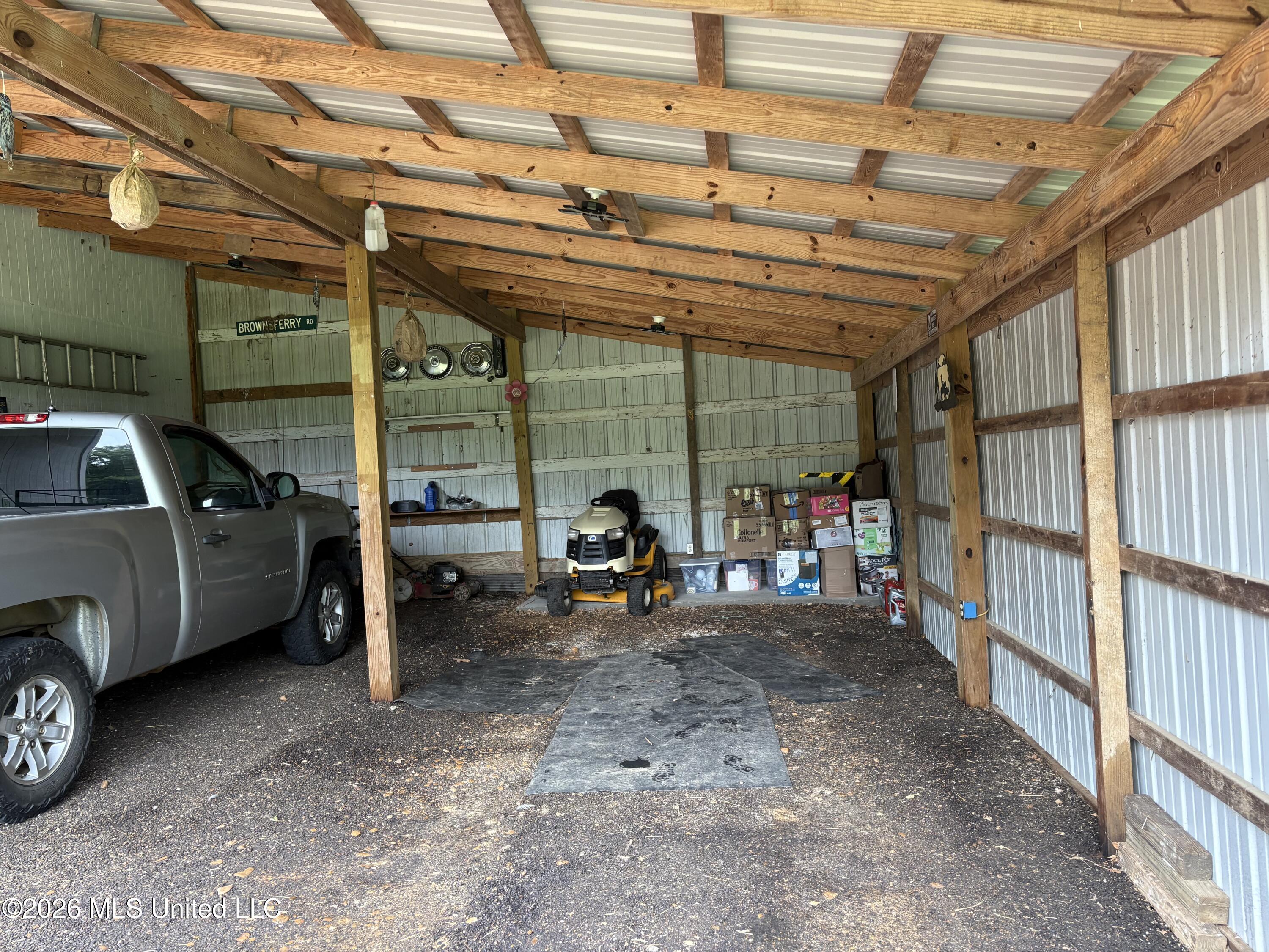 2326 Bluegoose Road Property Photo 17
