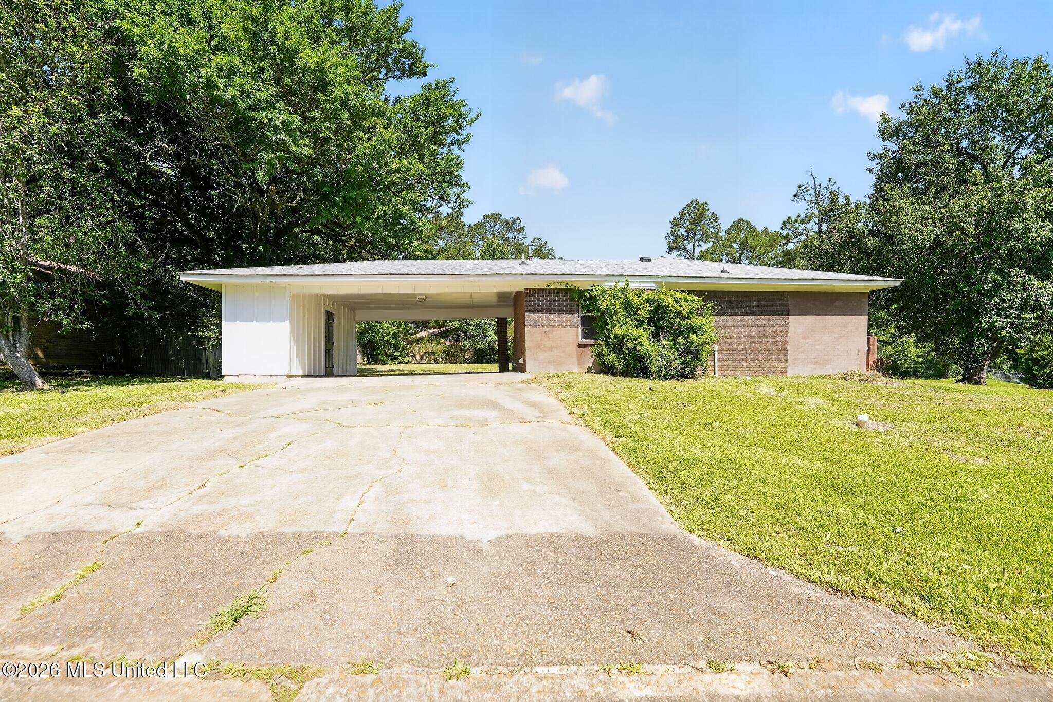 603 Chelsea Drive Property Photo 1
