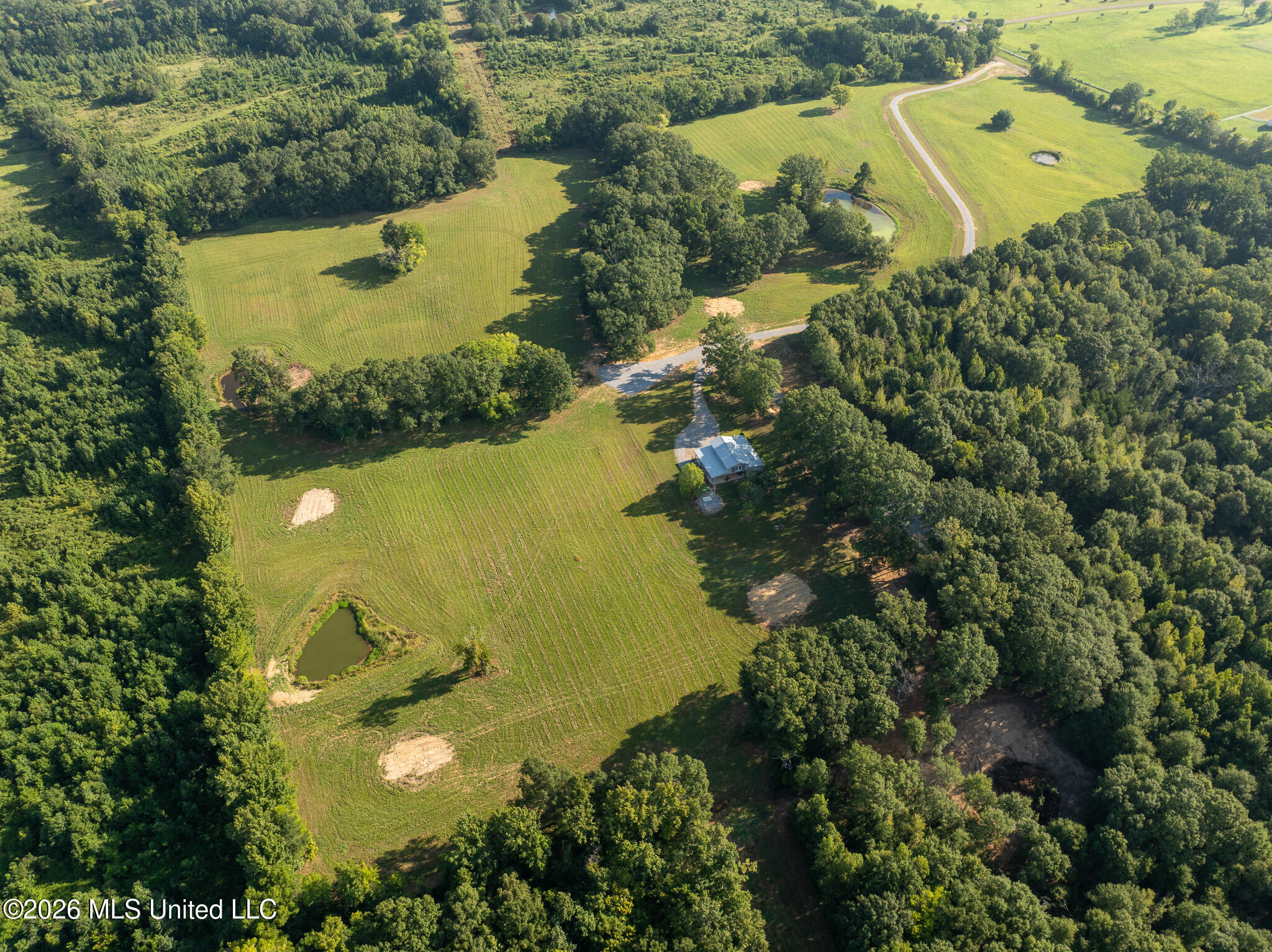 Grand Oaks Way Property Photo 3