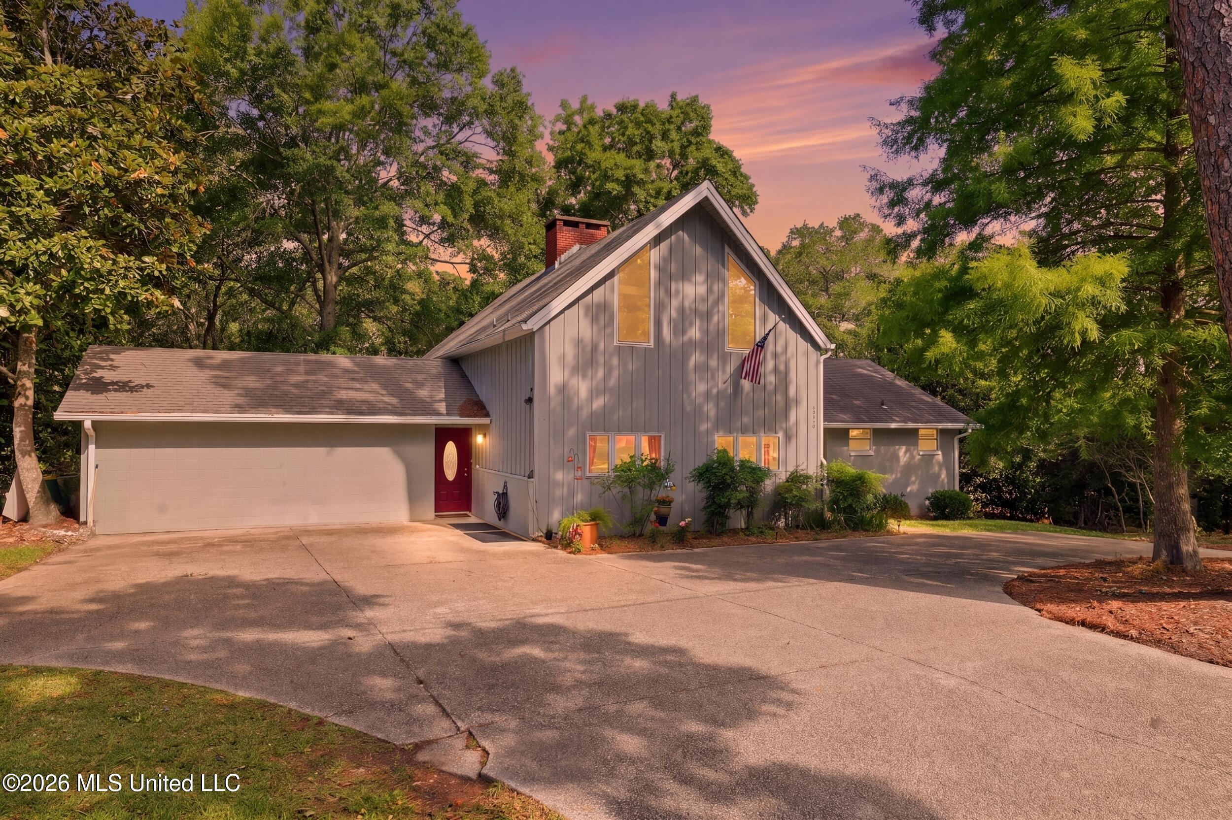 6825 Shore Drive Property Photo 2