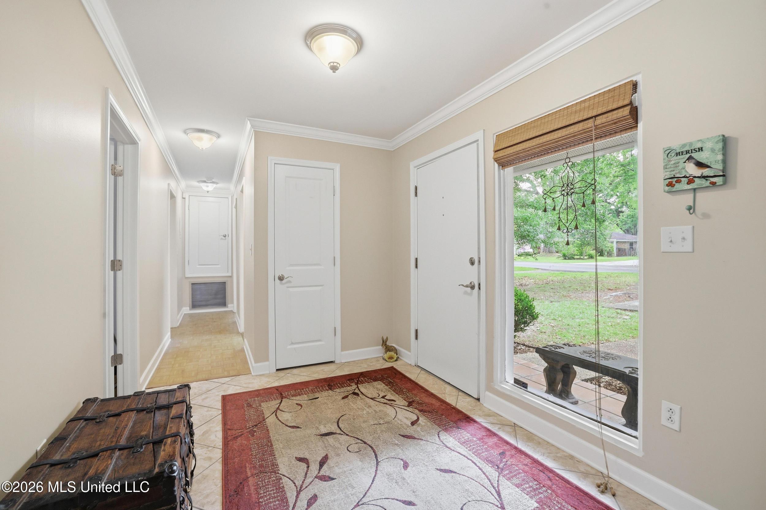6825 Shore Drive Property Photo 9