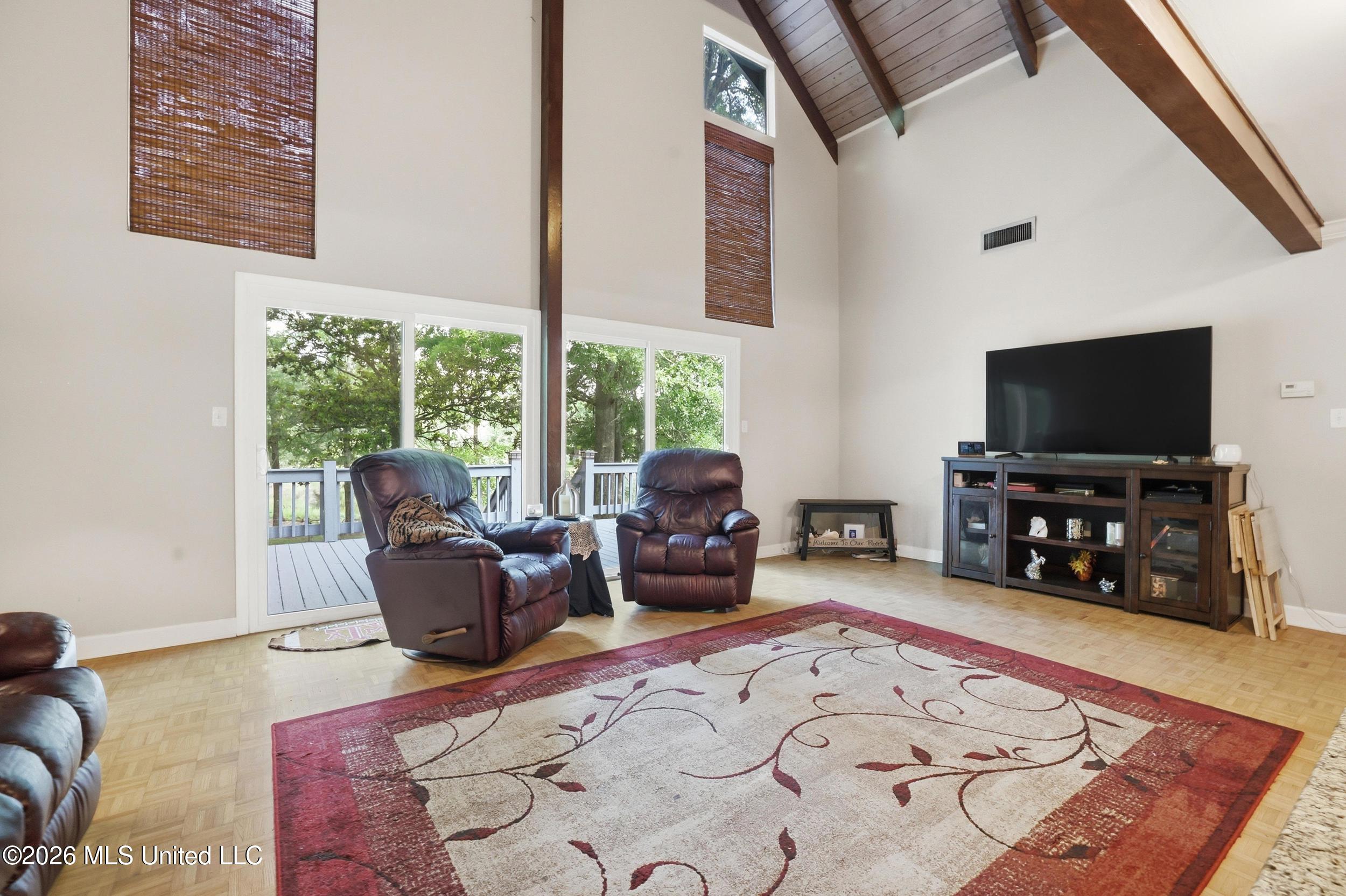 6825 Shore Drive Property Photo 12