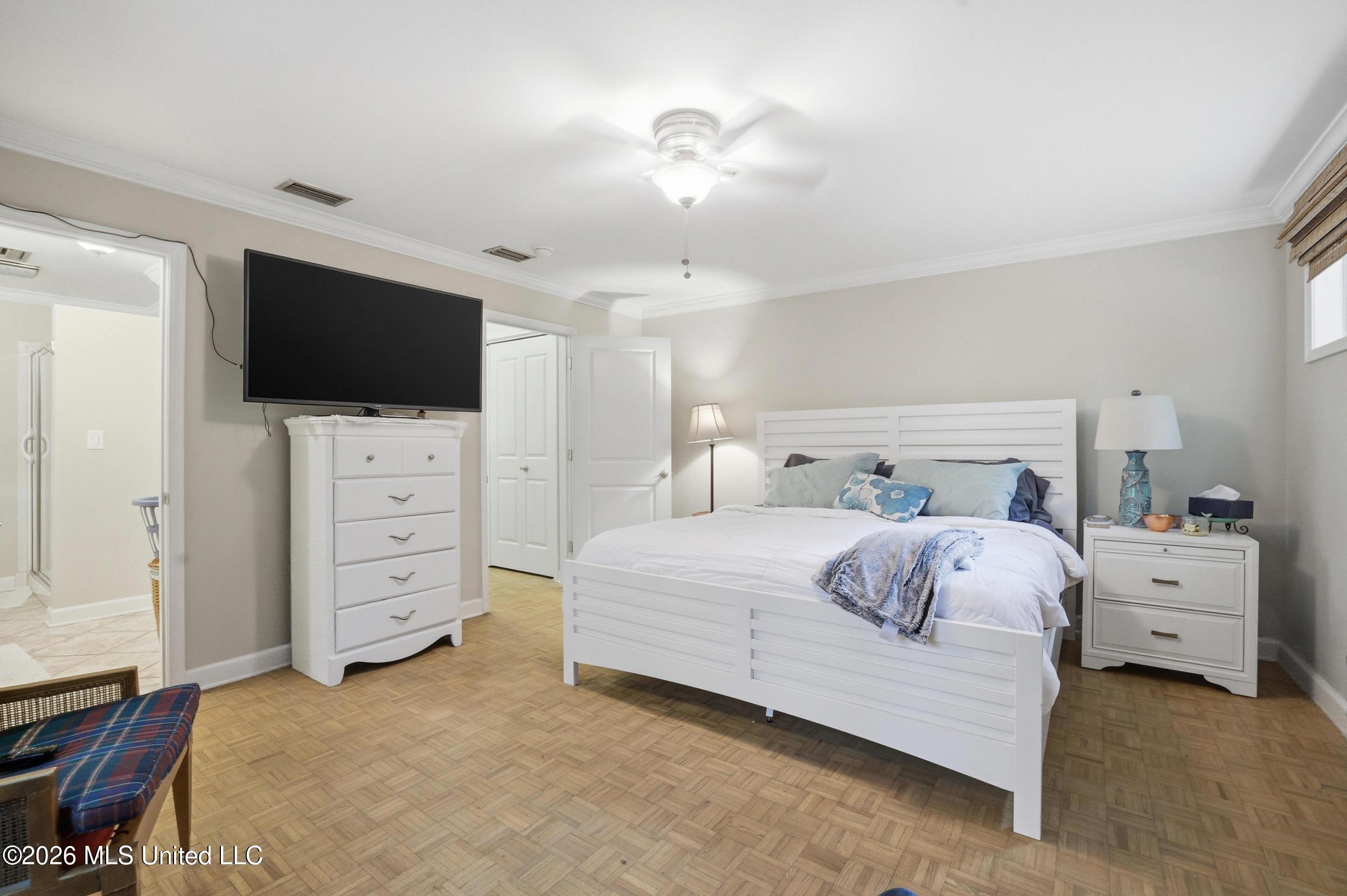 6825 Shore Drive Property Photo 26