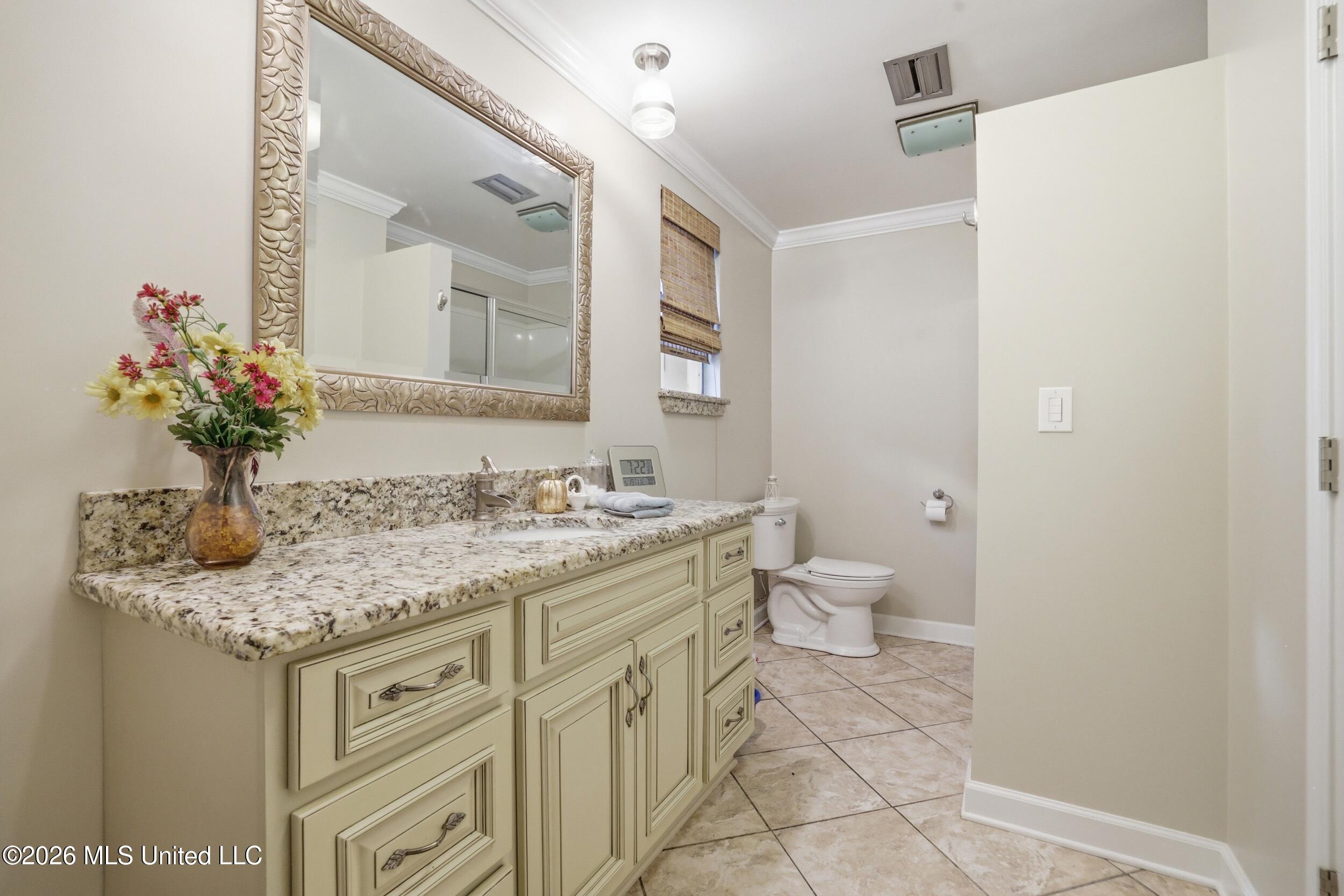 6825 Shore Drive Property Photo 27
