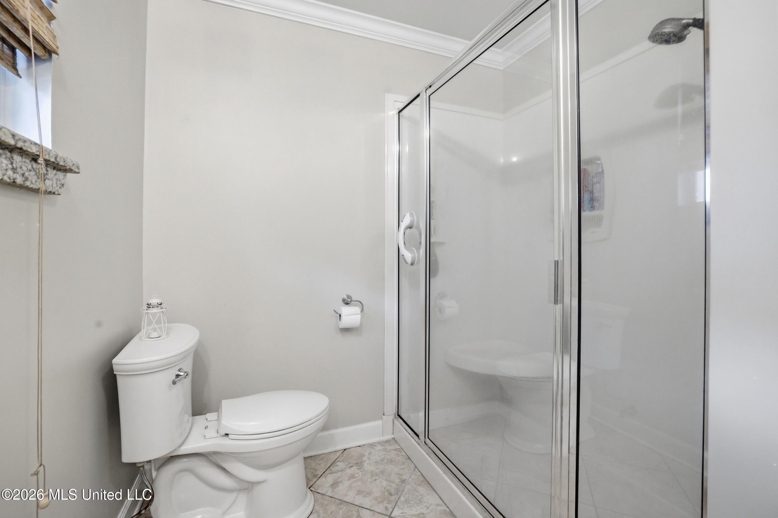 6825 Shore Drive Property Photo 28
