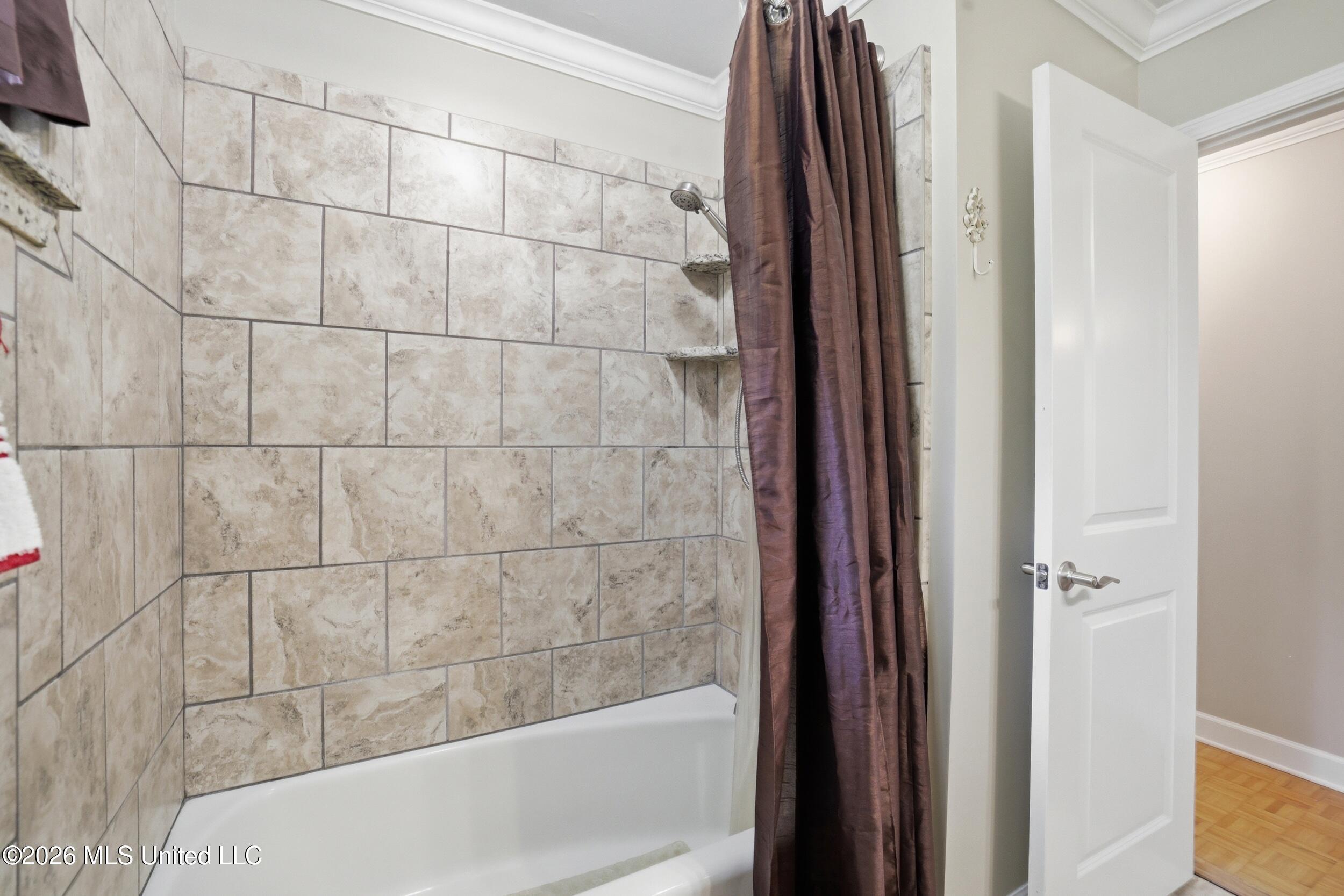 6825 Shore Drive Property Photo 32