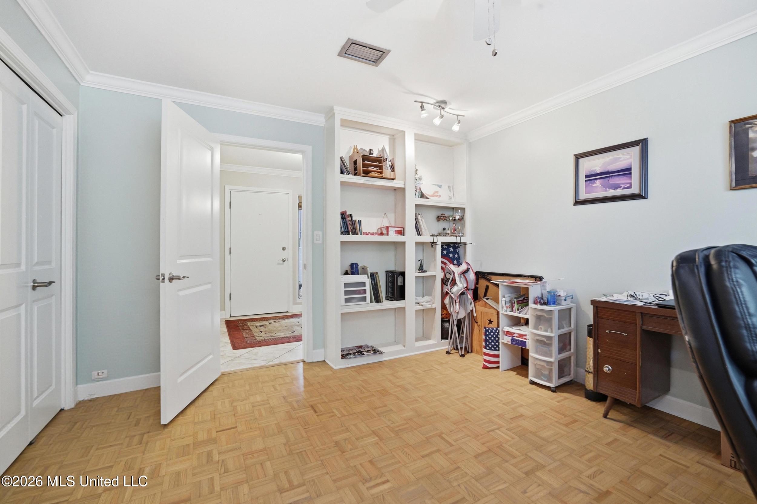 6825 Shore Drive Property Photo 34