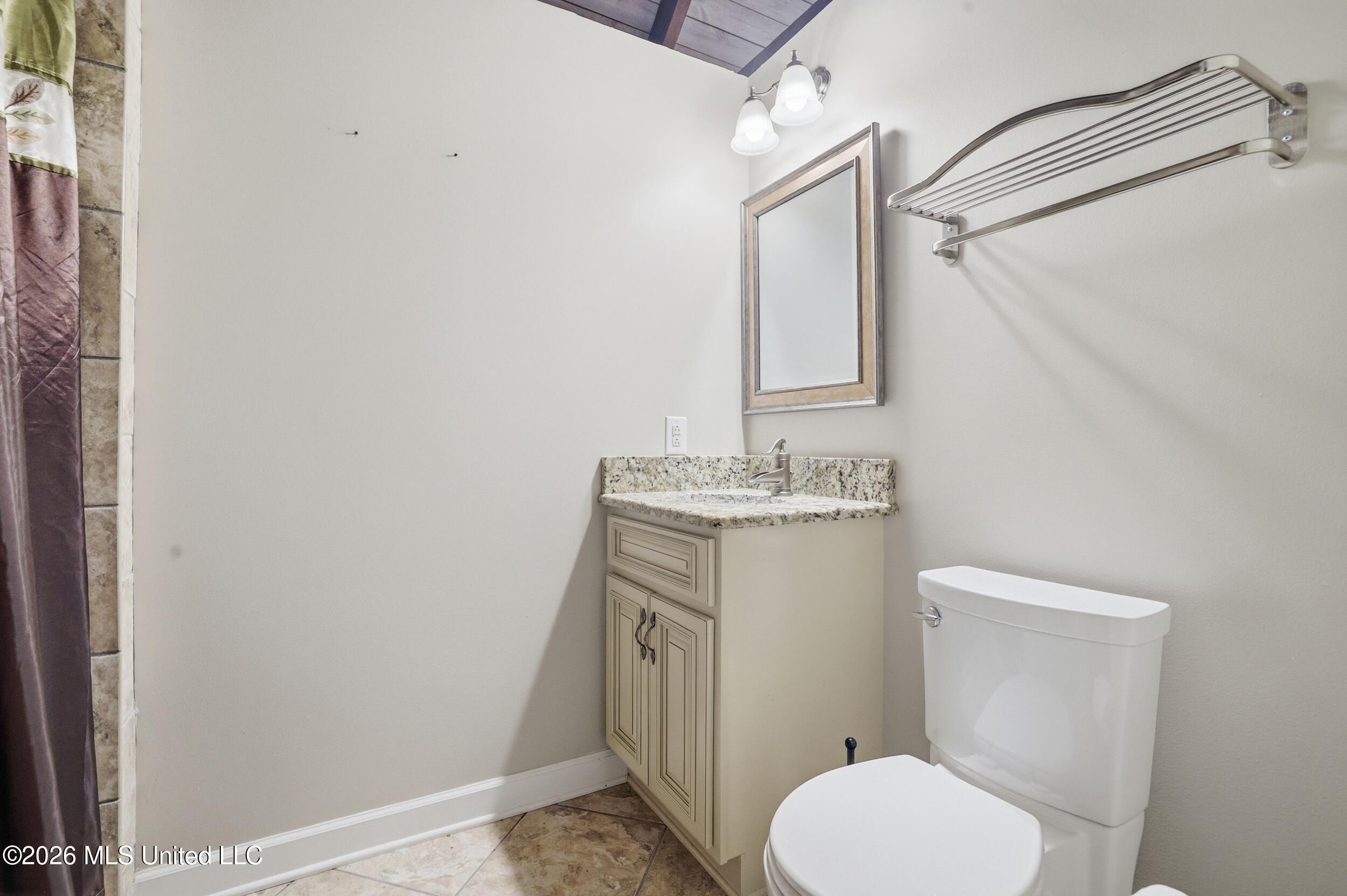 6825 Shore Drive Property Photo 43
