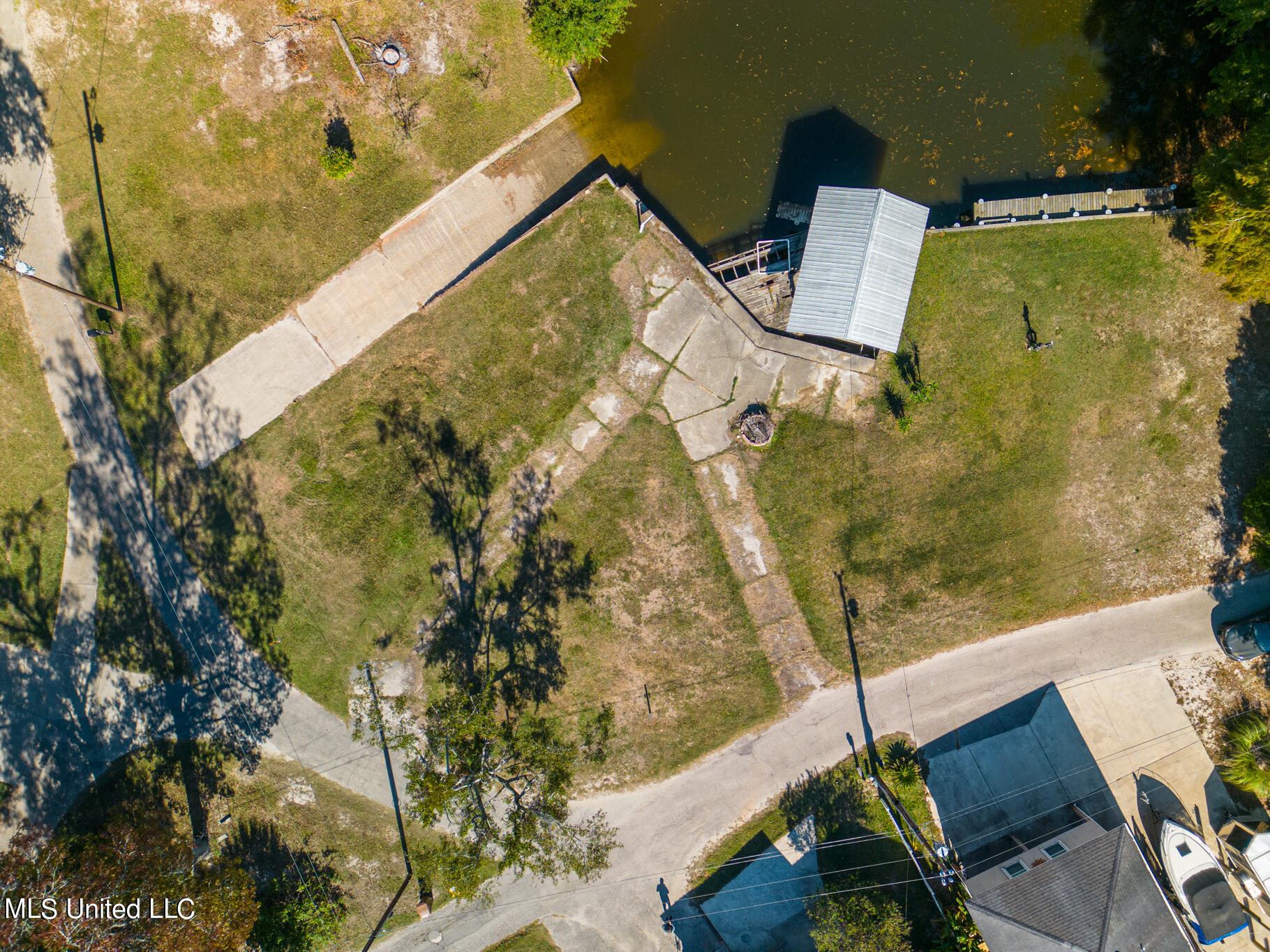 12053 Motsie Circle Property Photo 6