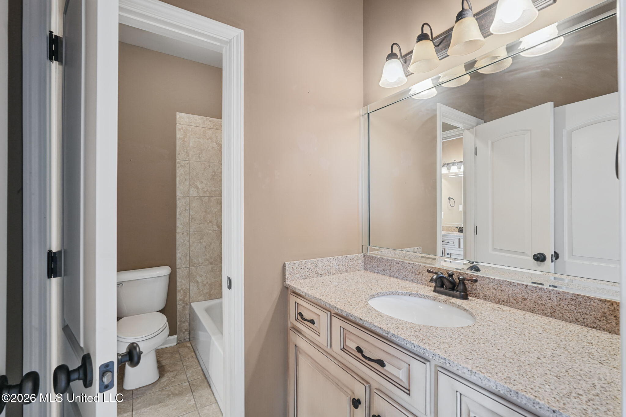 3111 W Beauvoir Place Property Photo 33