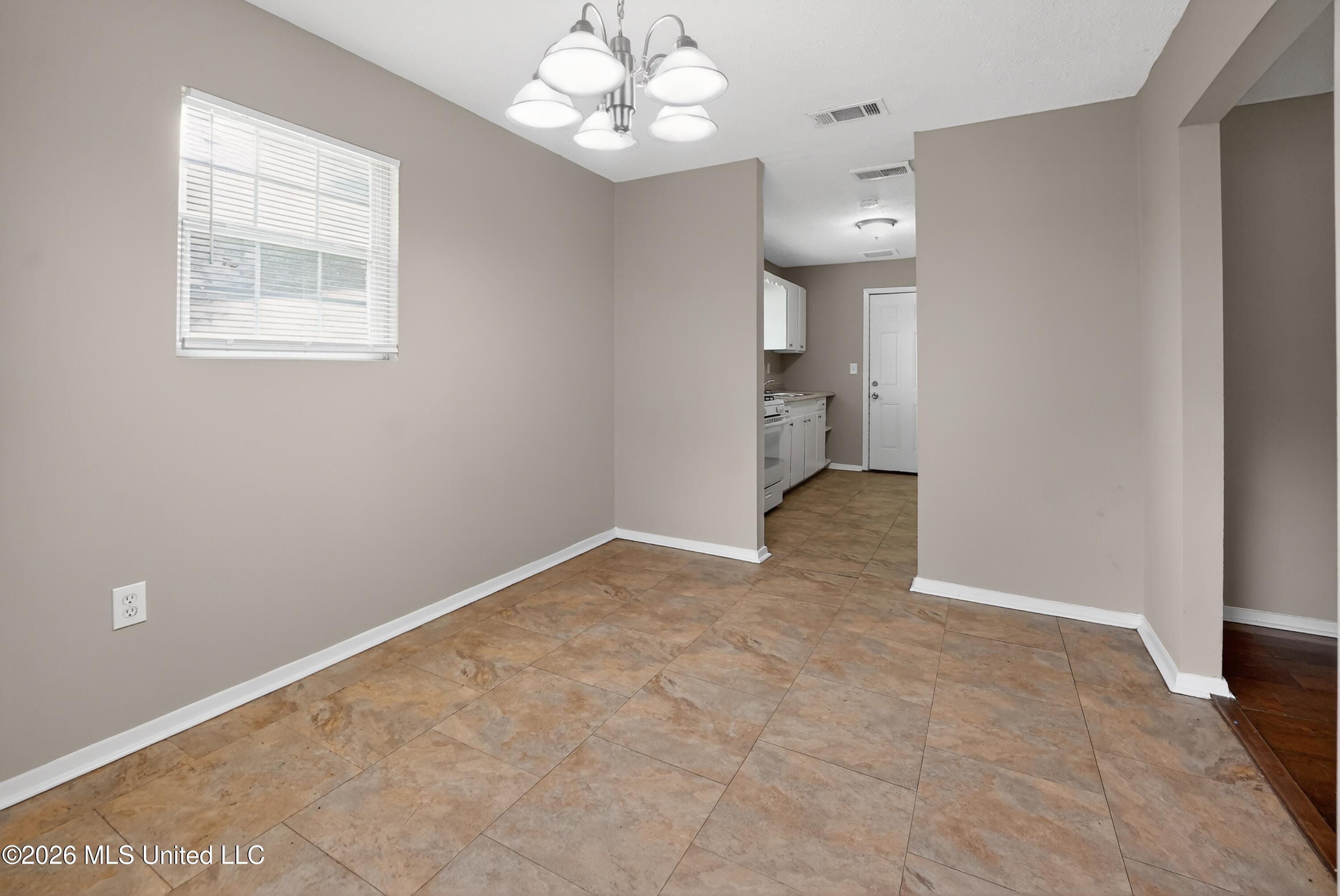 1220 Deeb Street Property Photo 23
