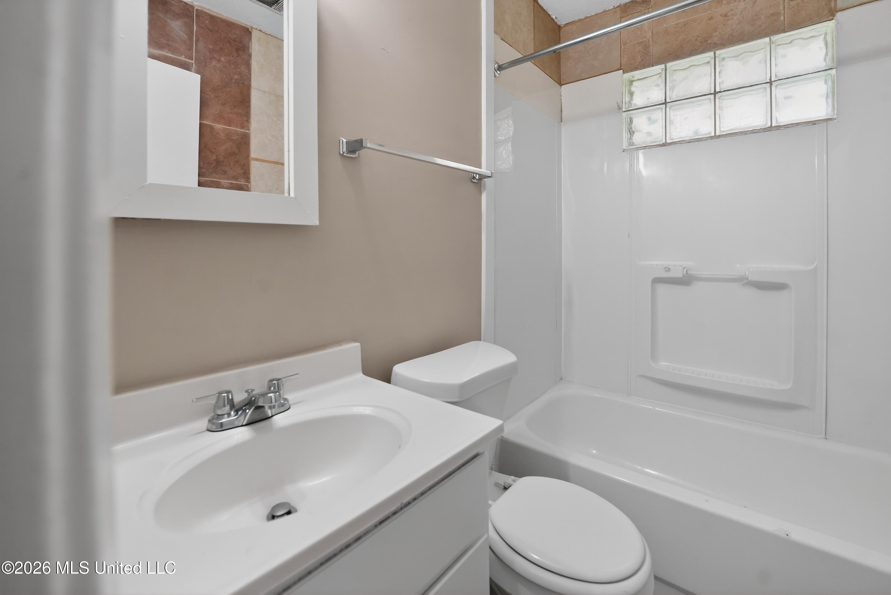 1220 Deeb Street Property Photo 31