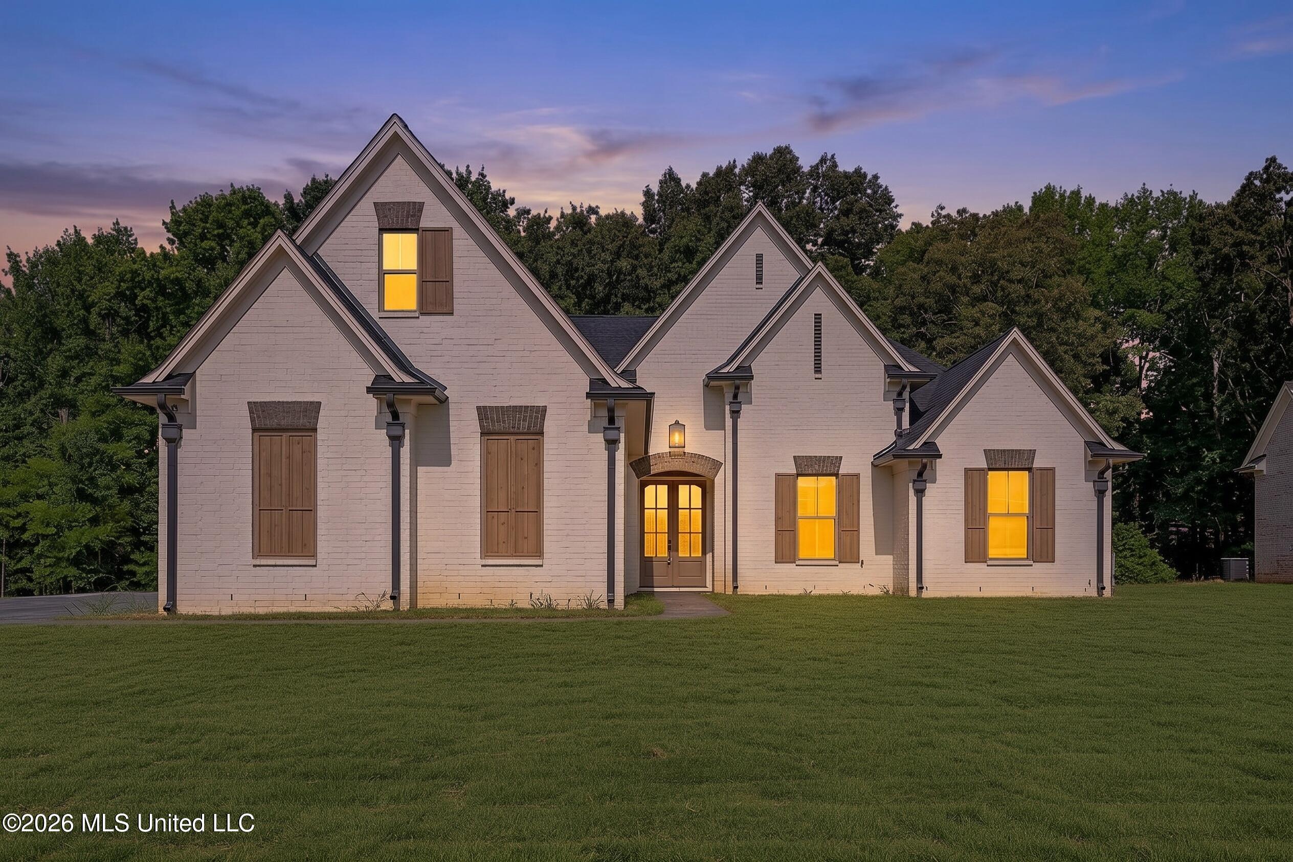1667 Baisley Drive Property Photo 6
