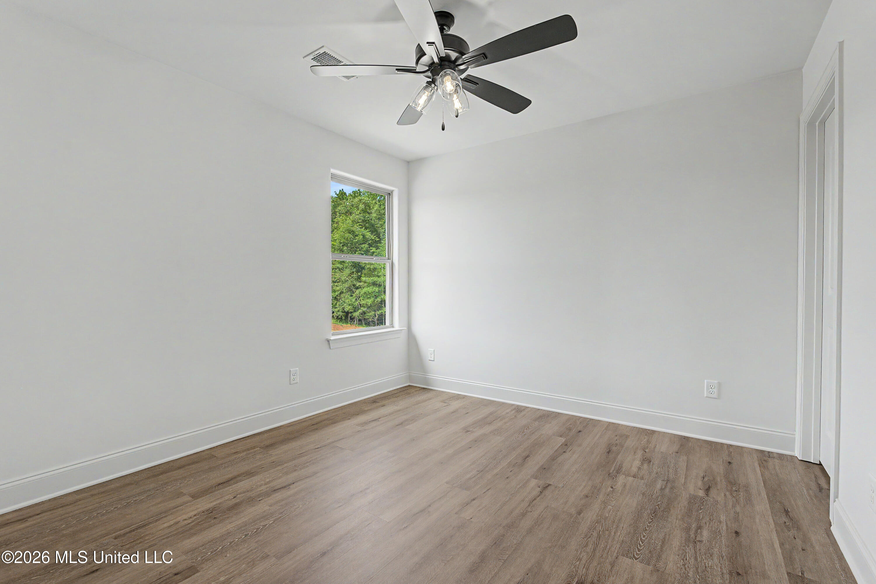 1667 Baisley Drive Property Photo 23